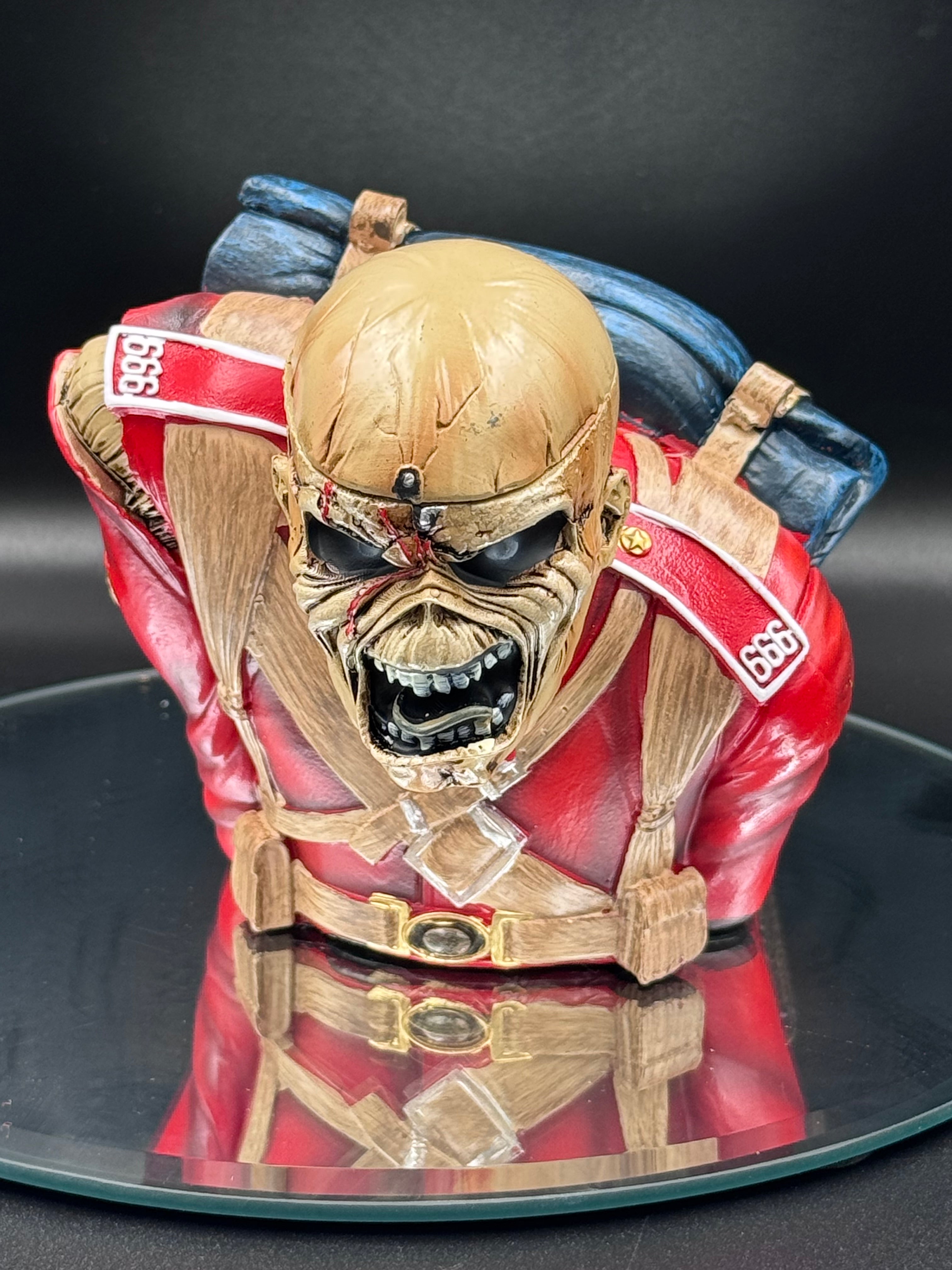 Iron Maiden The Trooper Bust Box (Small) 12cm