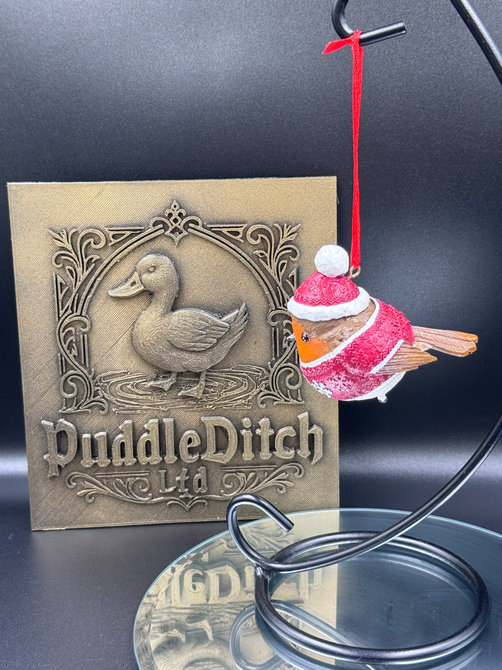 Robin Winter Warmth Hanging Ornament | Festive Robin Decoration | 7cm