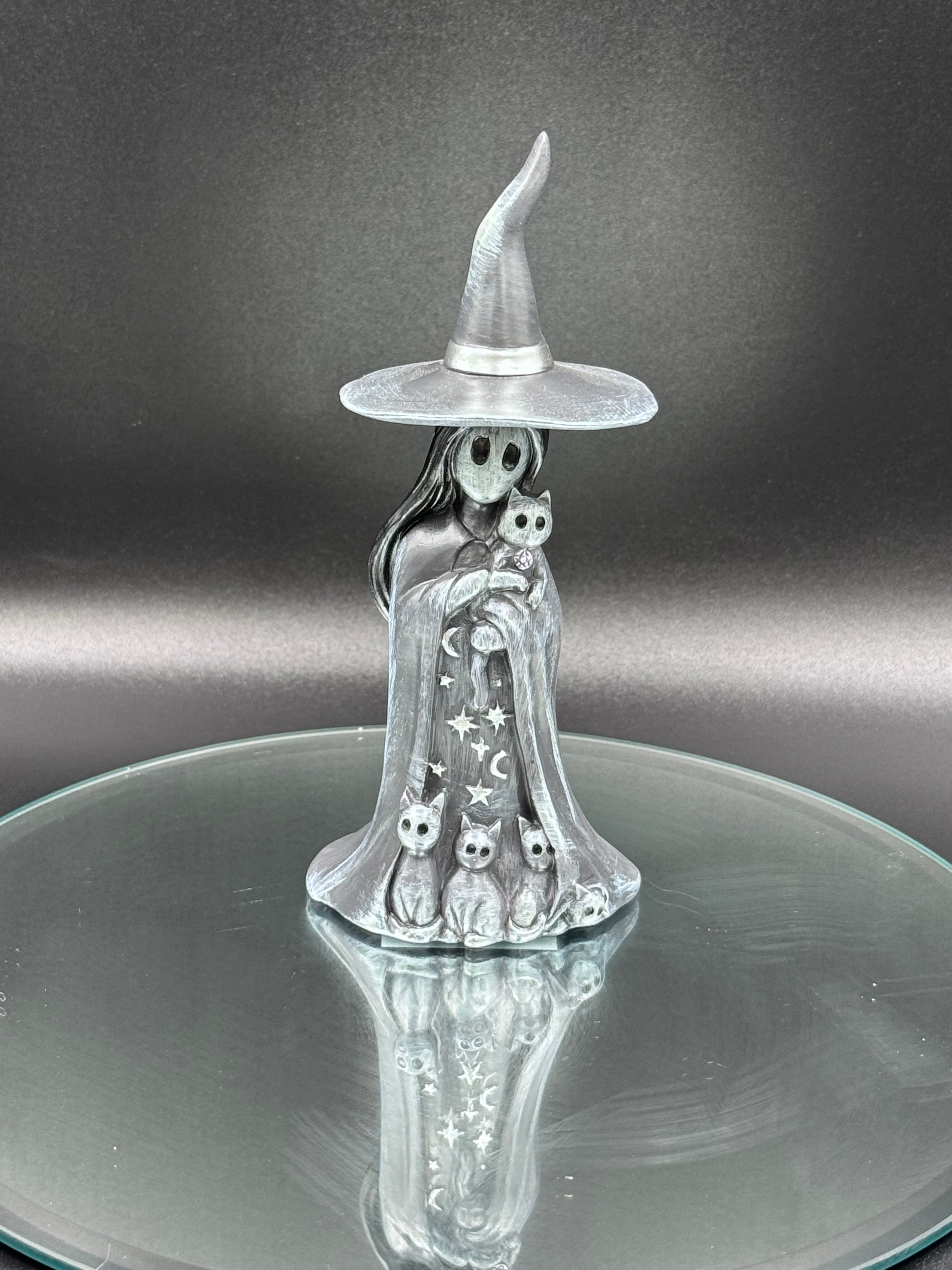 Little Souls Aura Figurine 12.5cm
