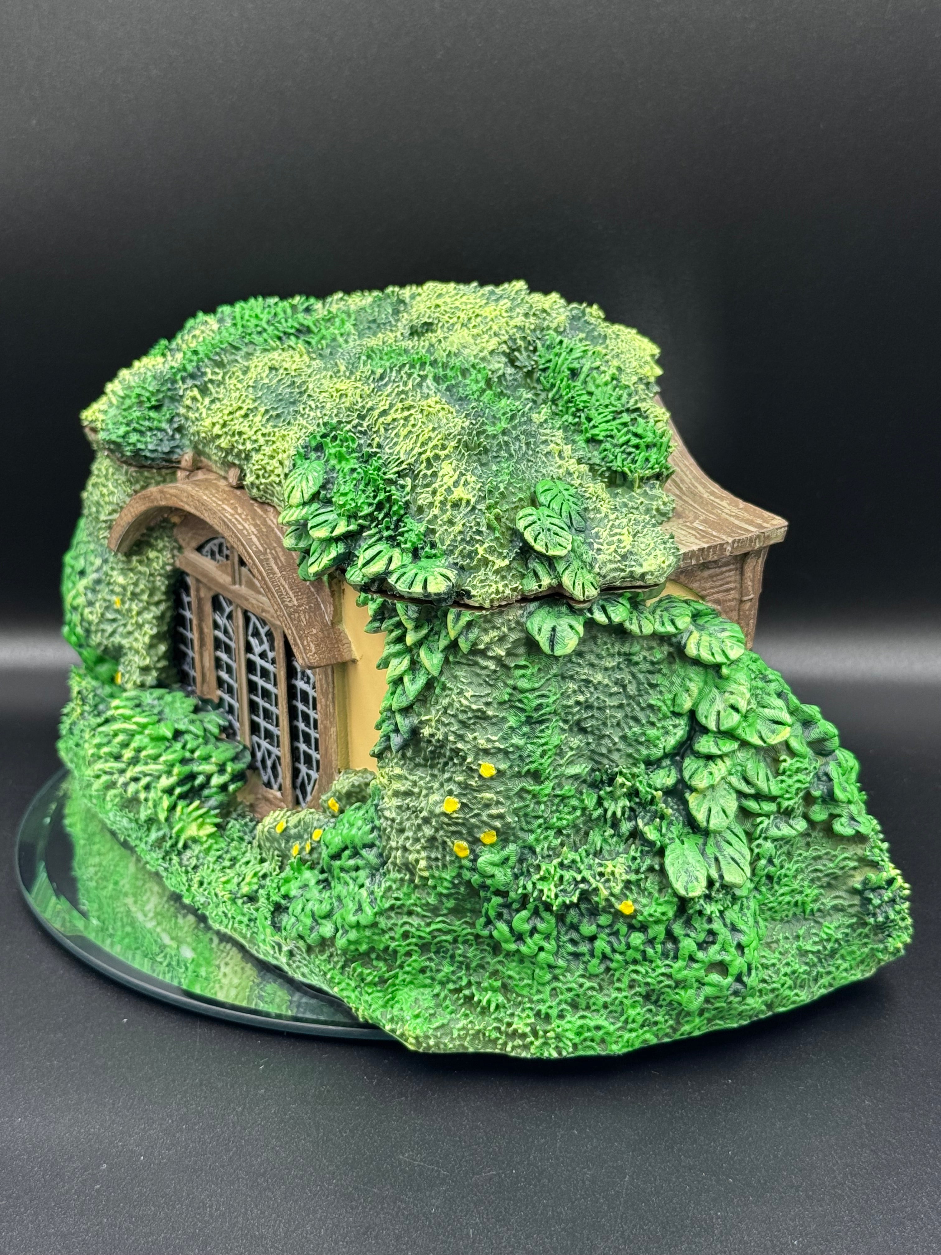 Lord of the Rings The Shire Box 23.4cm