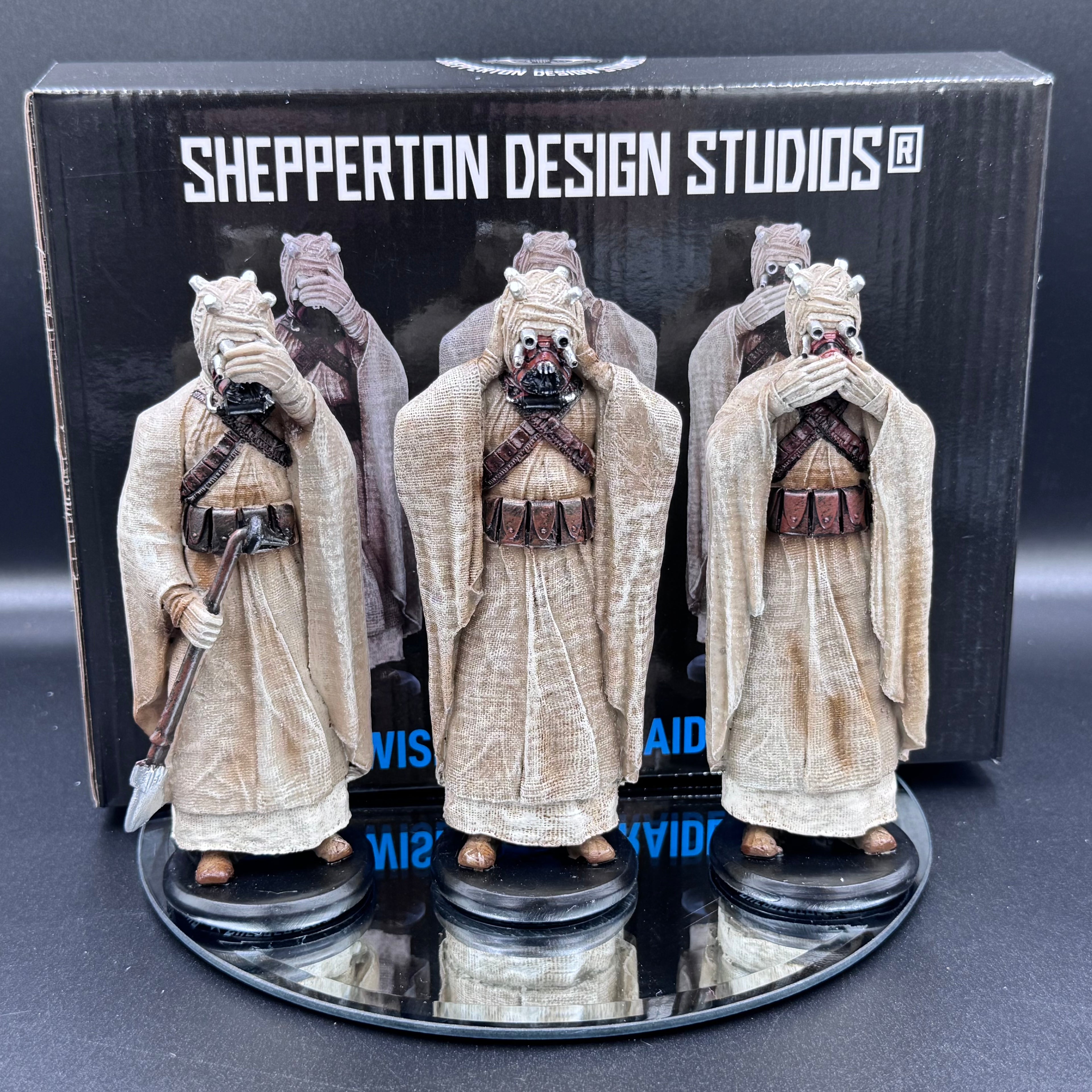 Three Wise Tusken Raiders 14.3cm