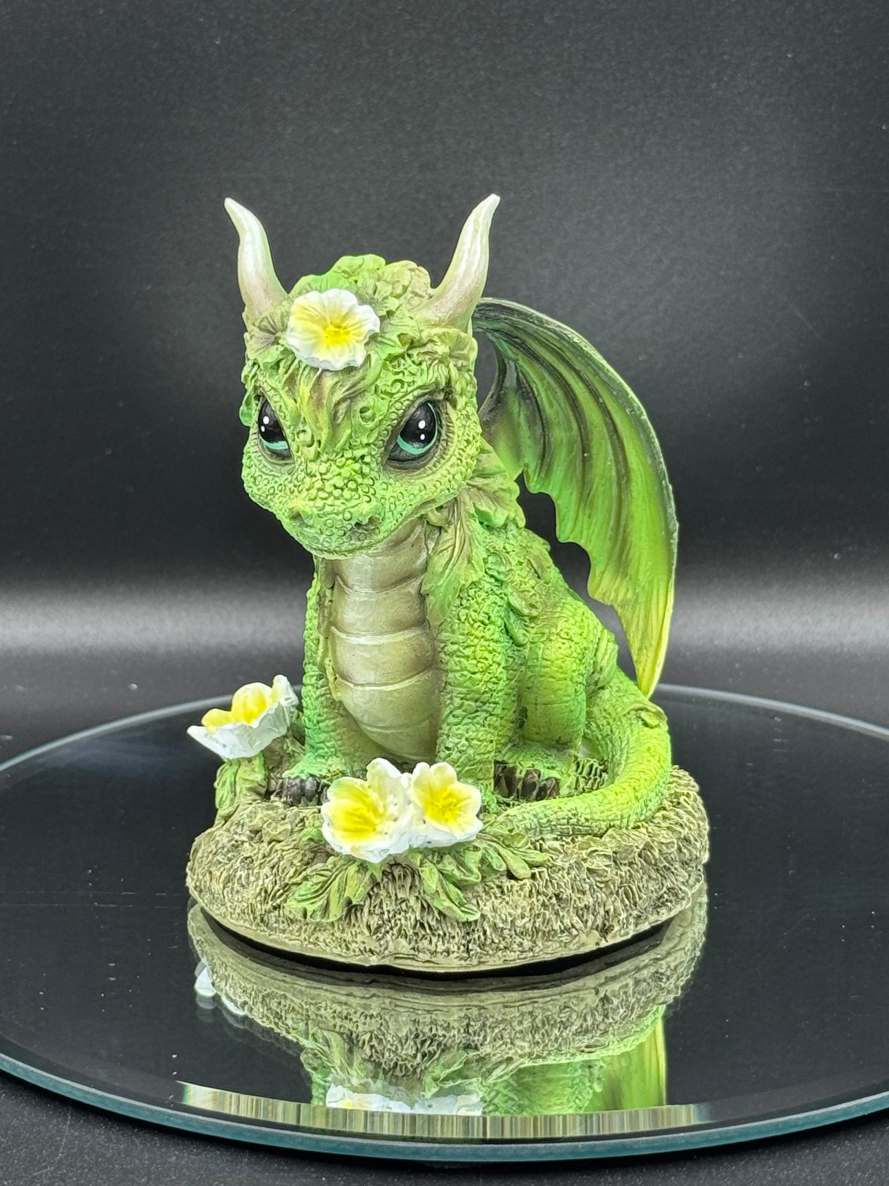 Freesia Flower Dragon 11.5cm