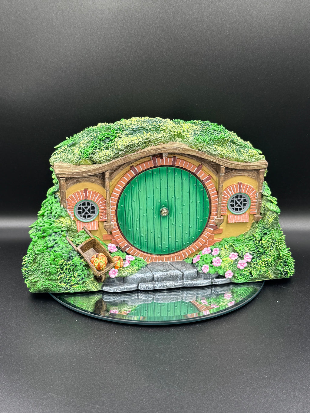 Lord of the Rings The Shire Box 23.4cm