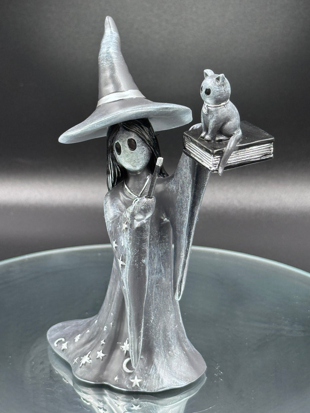 Little Souls Shimmer Witch Cat Figurine 12.5cm | Nemesis Now