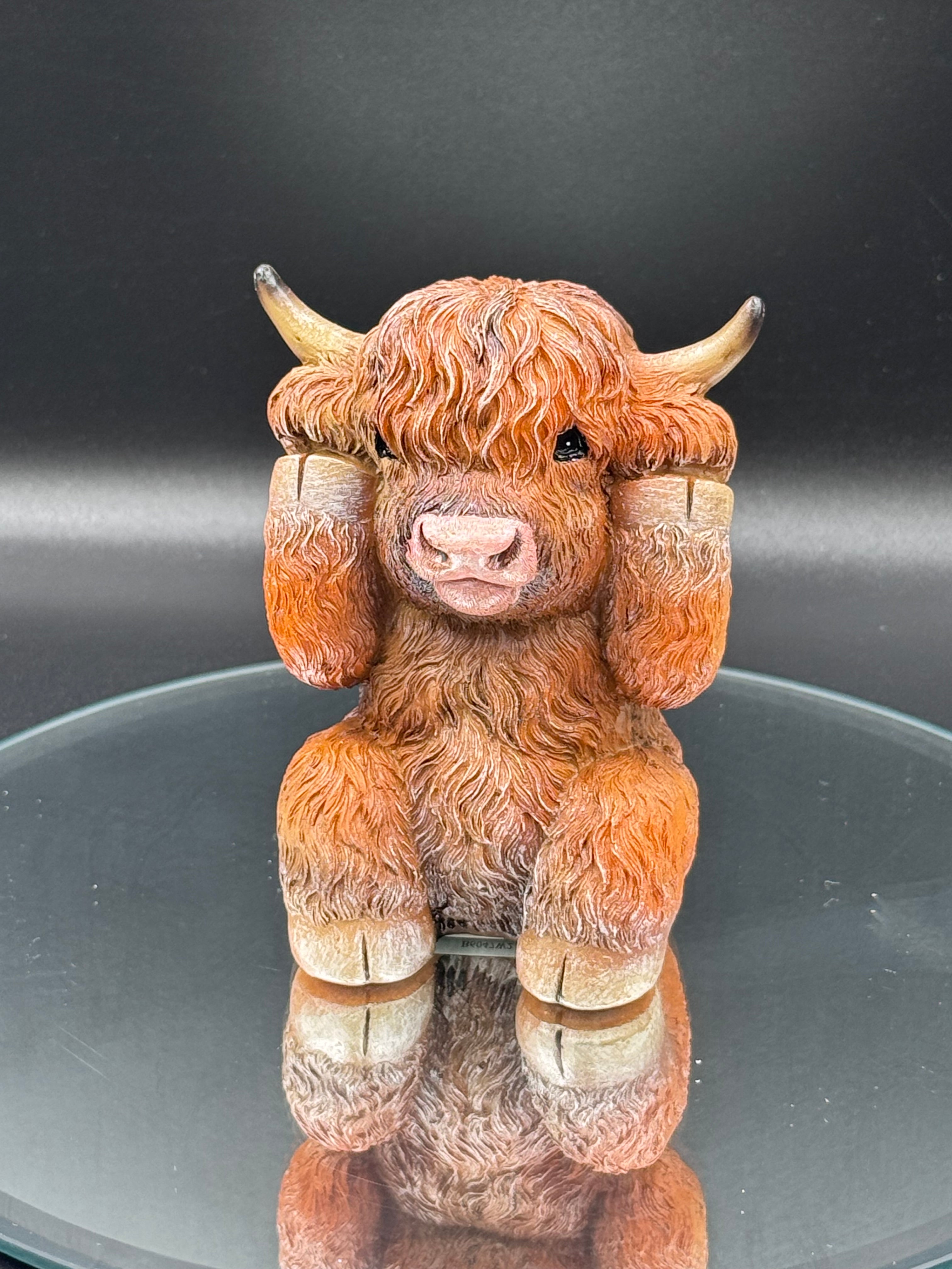 Three Wise Highland Cows 9.6cm