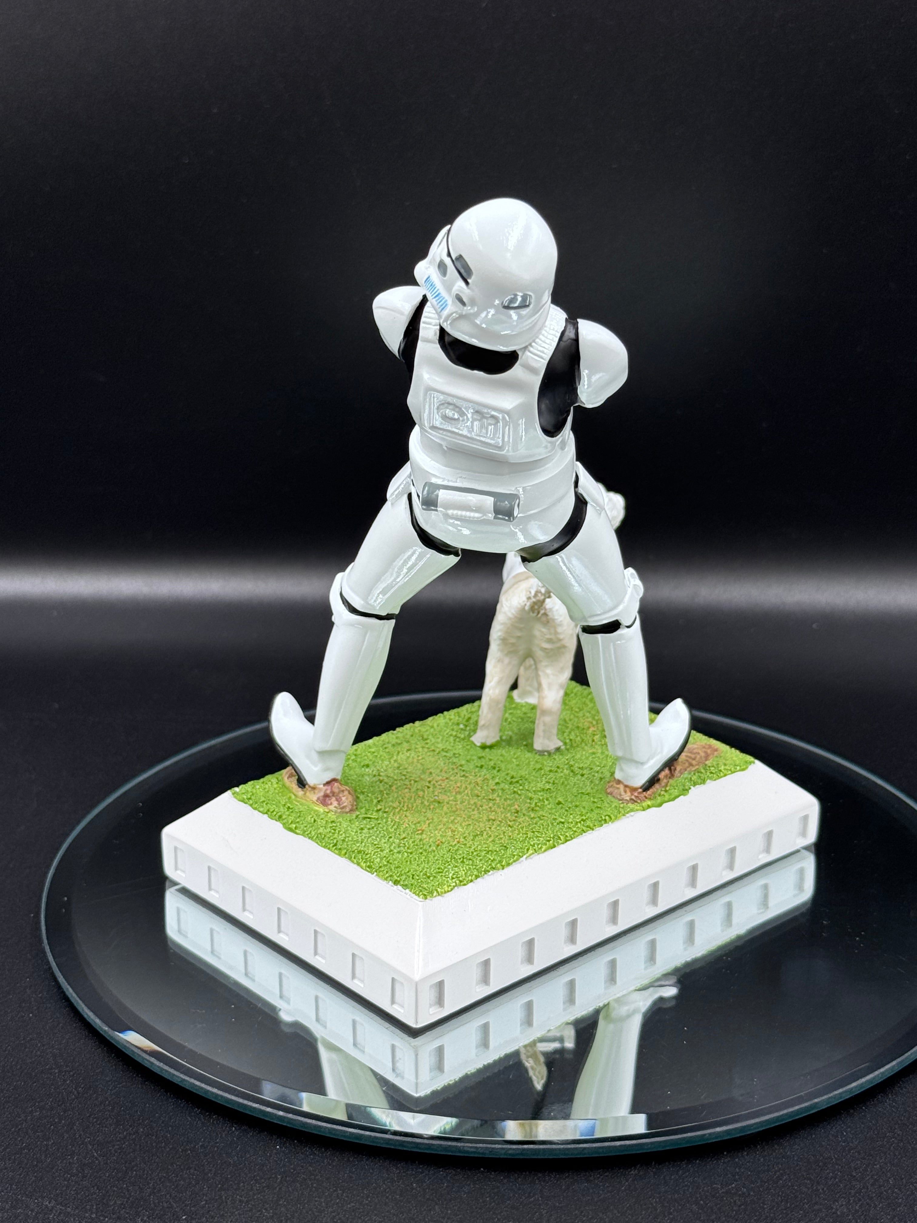 Stormtrooper Mans Best Friend 15.5cm