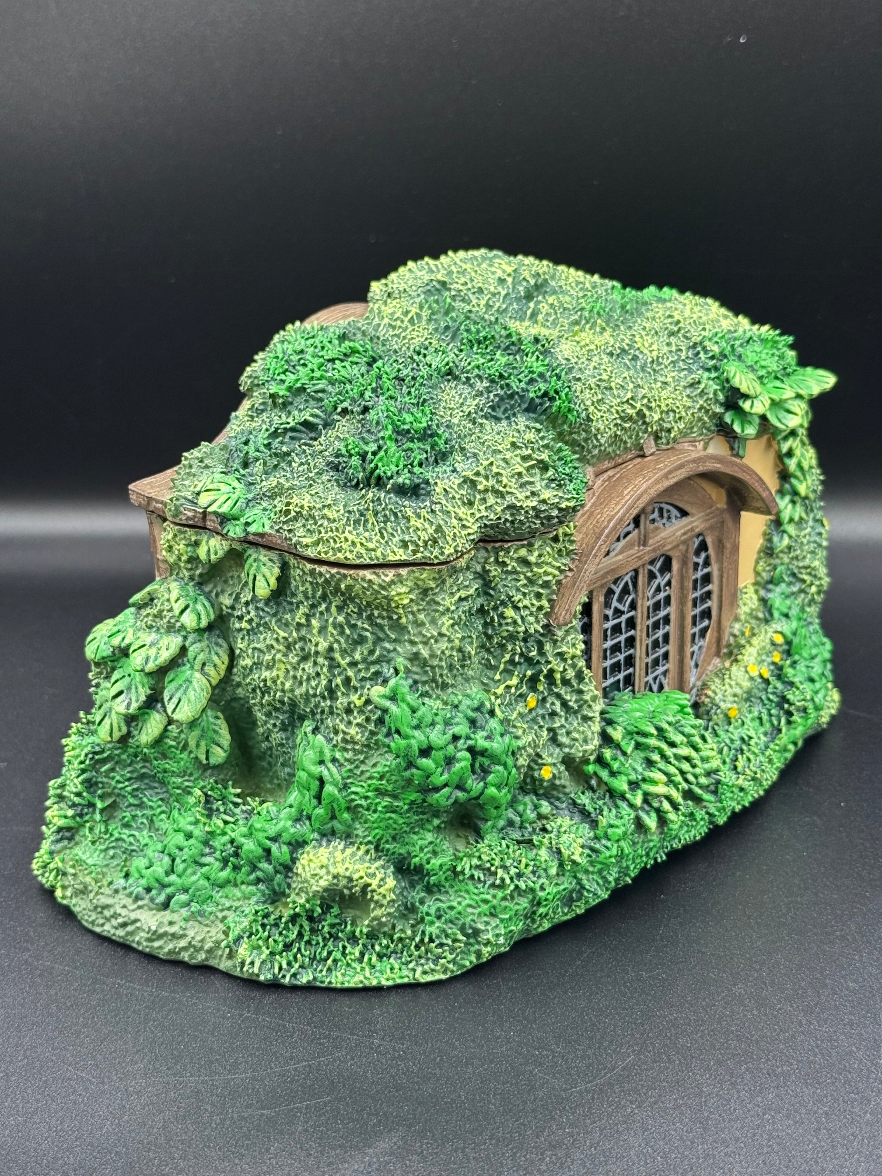 Lord of the Rings The Shire Box 23.4cm