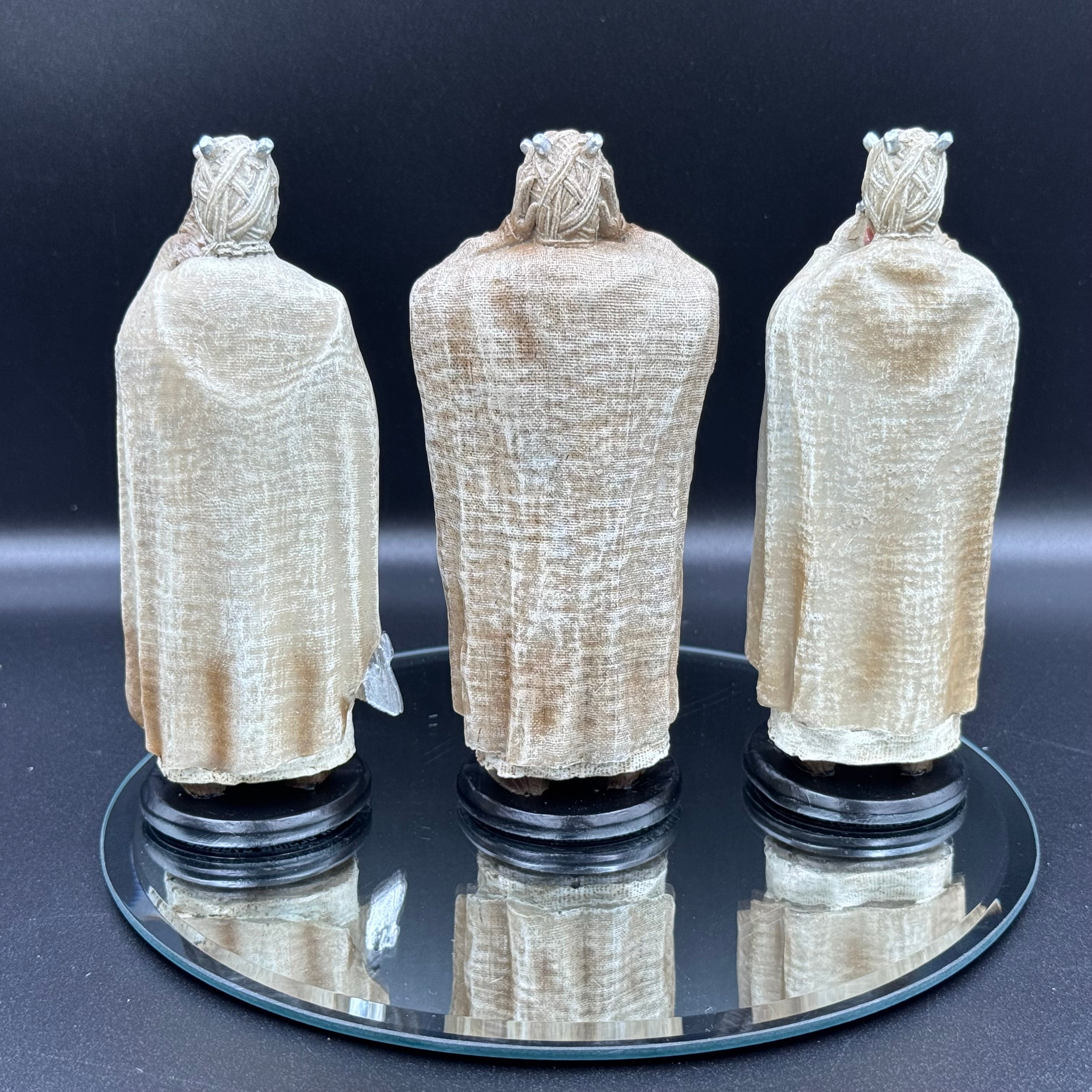 Three Wise Tusken Raiders 14.3cm