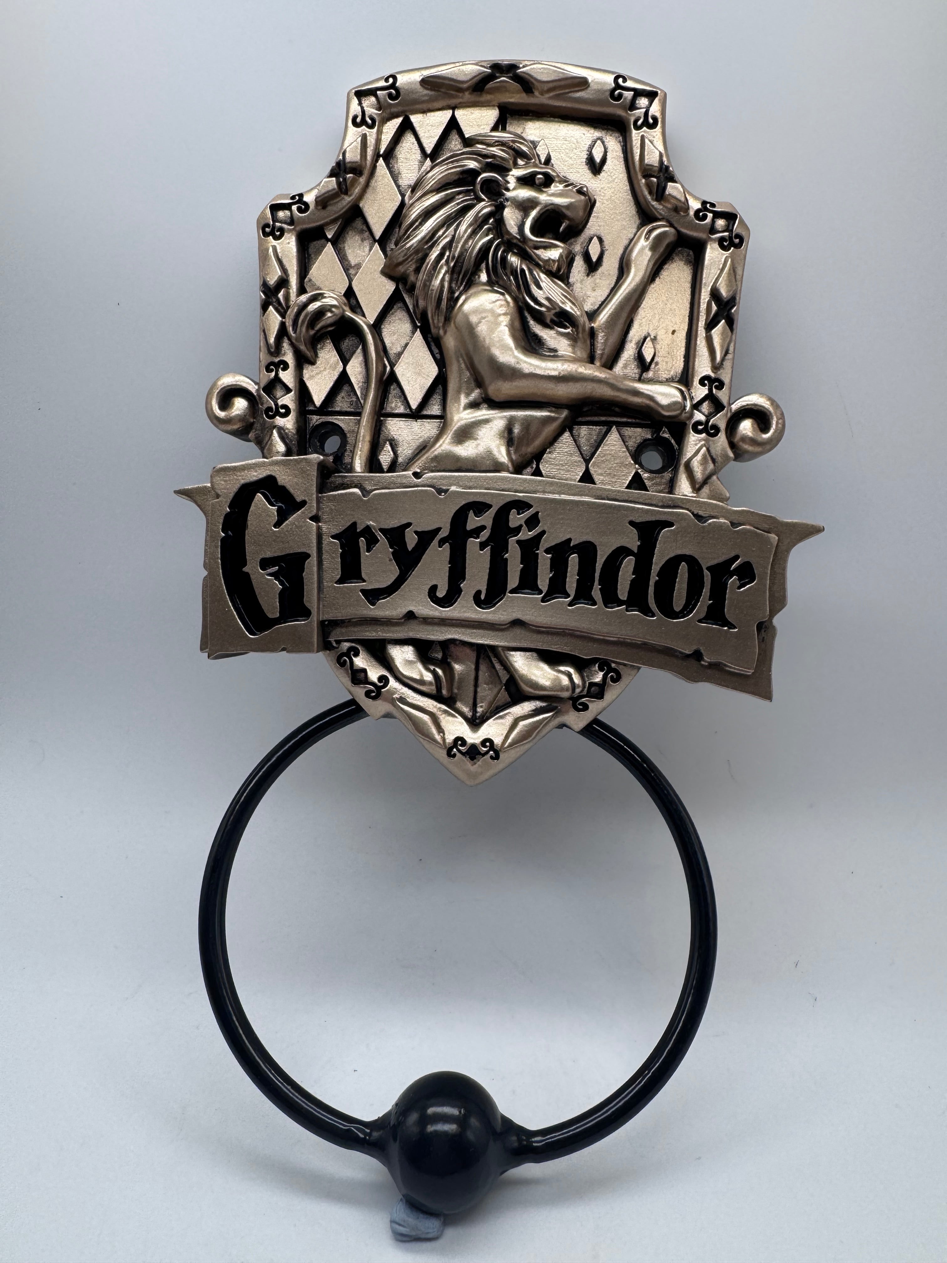 Harry Potter Gryffindor Door Knocker 24.5cm, Resin Plaque, Metal Knocker, Bronze