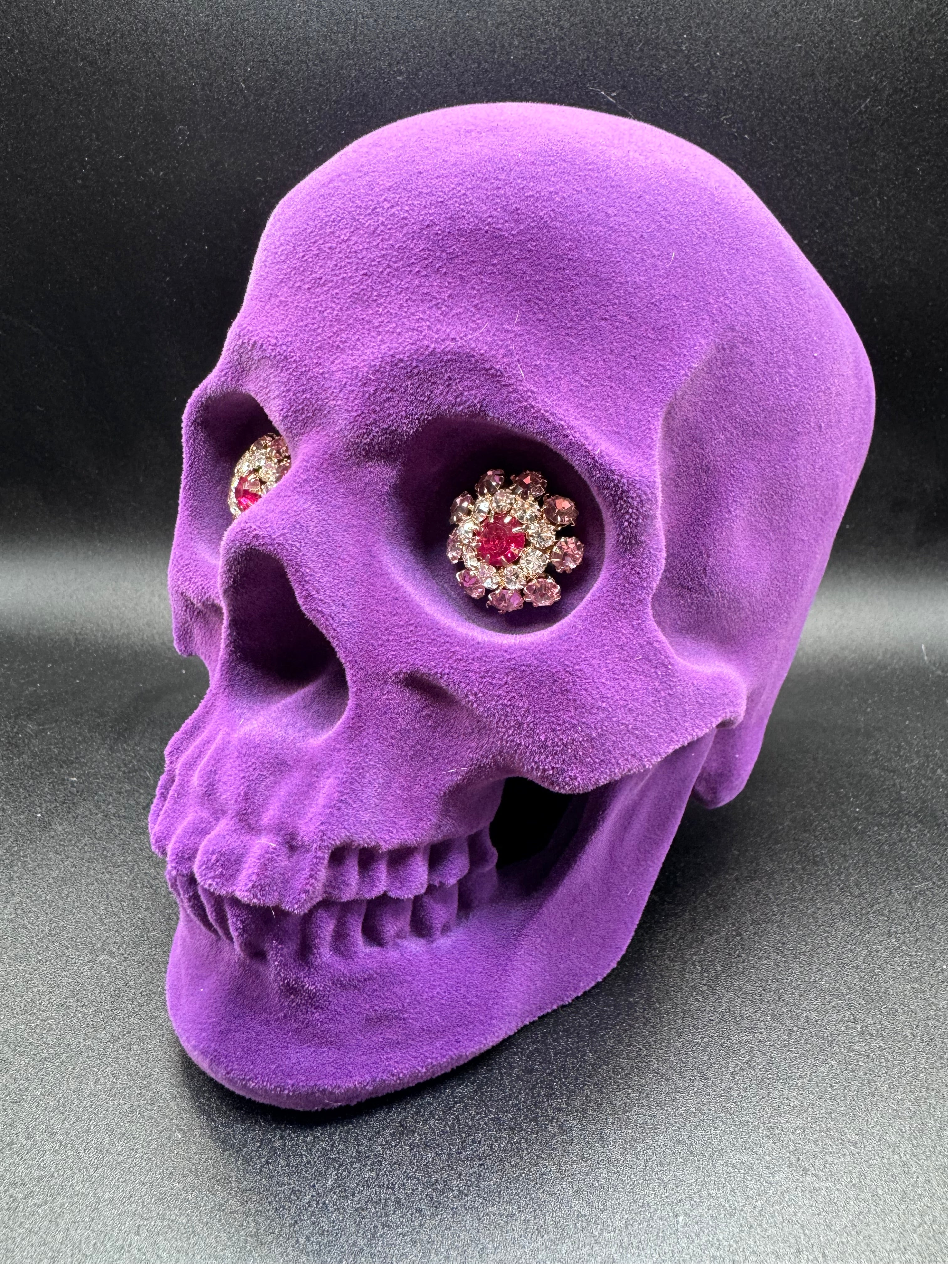 Jewelled Gaze Skull, Purple, 18.7cm