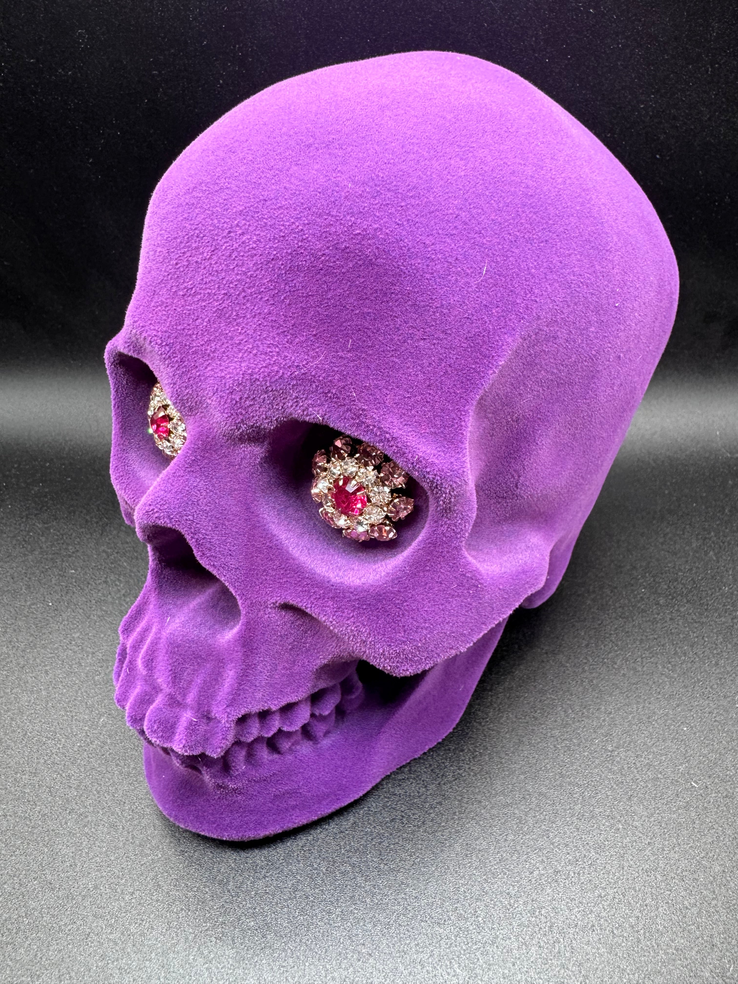 Jewelled Gaze Skull, Purple, 18.7cm