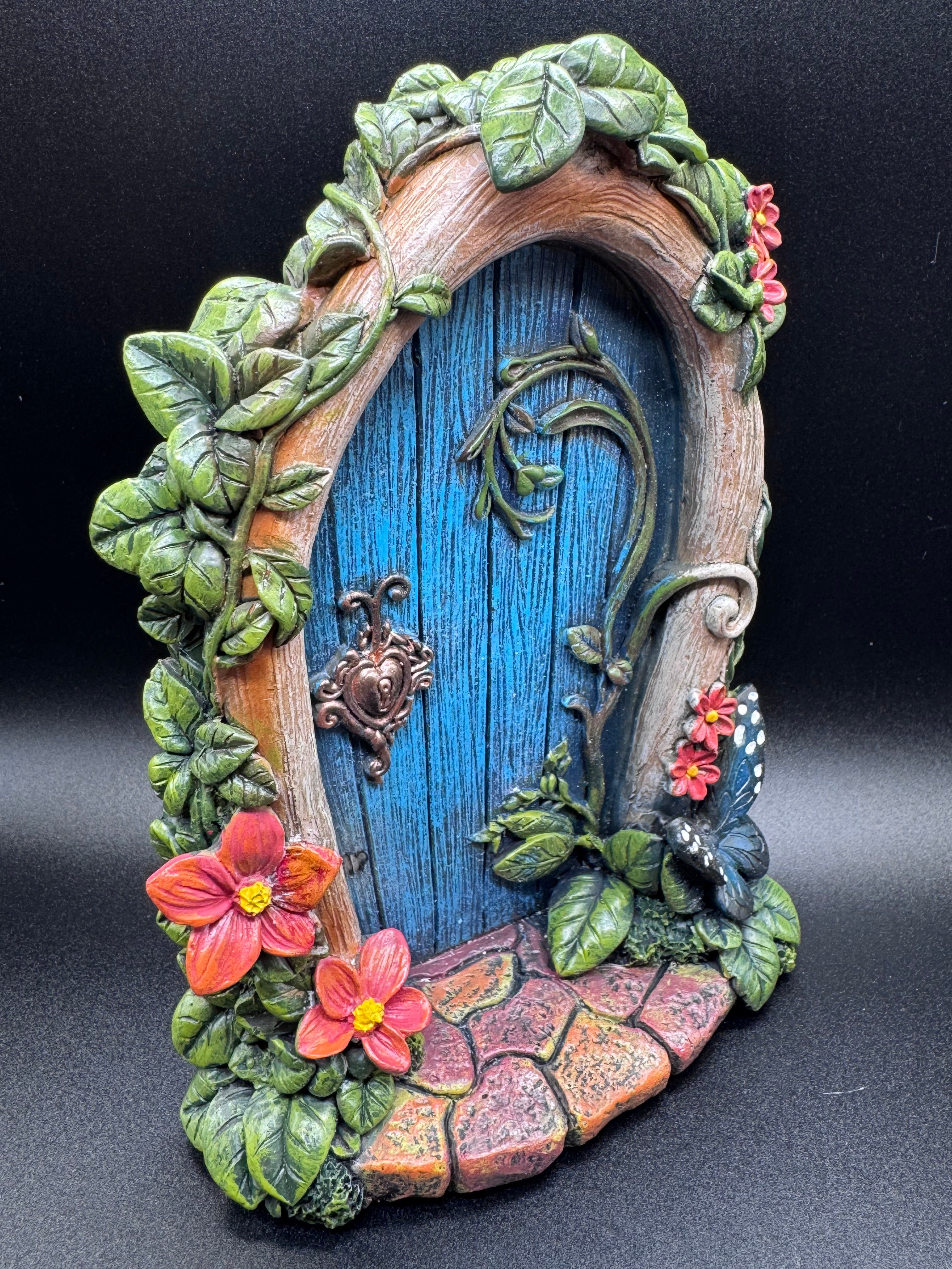 Fae's Enchanted Welcome 16.5cm
