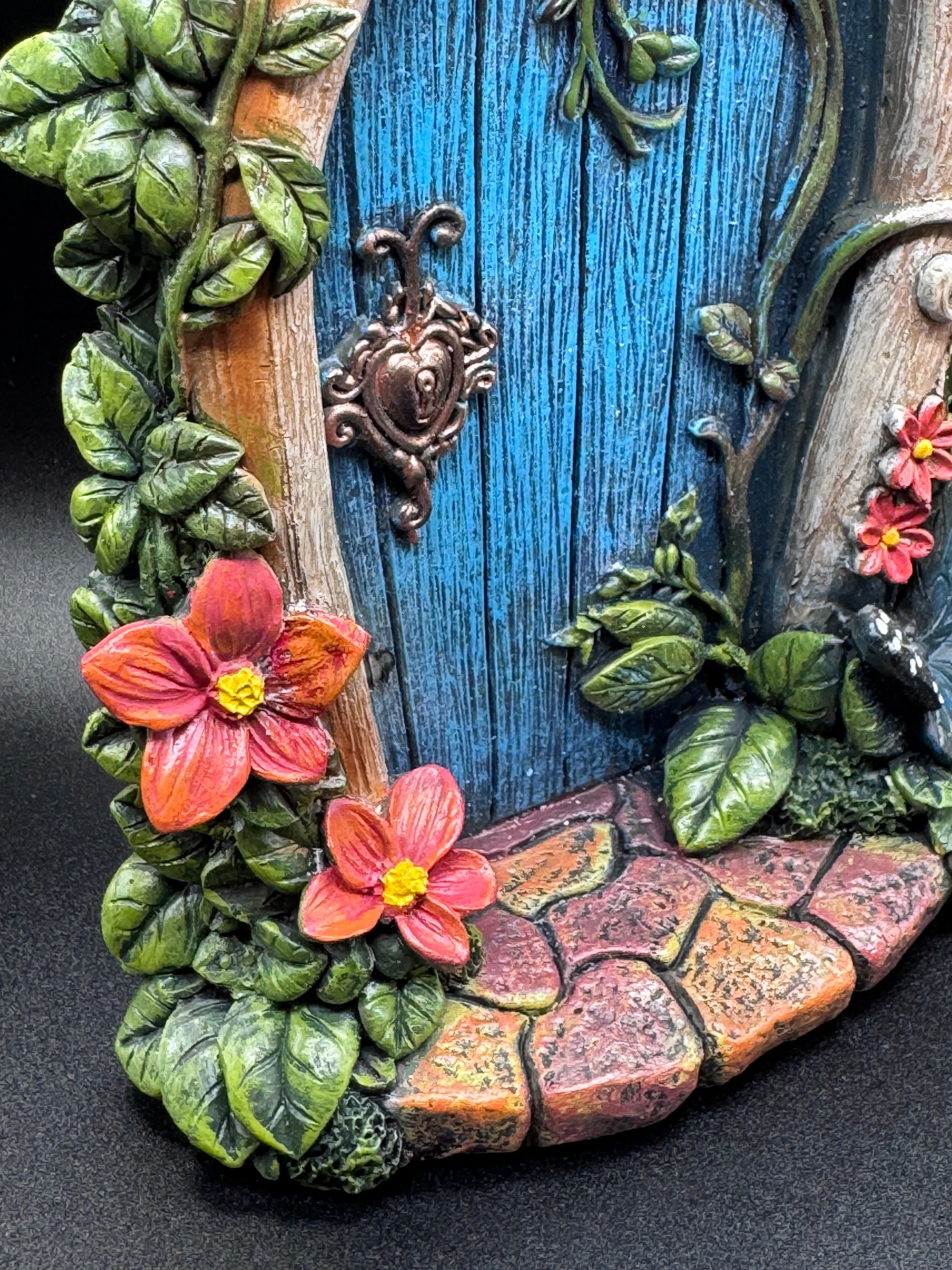 Fae's Enchanted Welcome 16.5cm