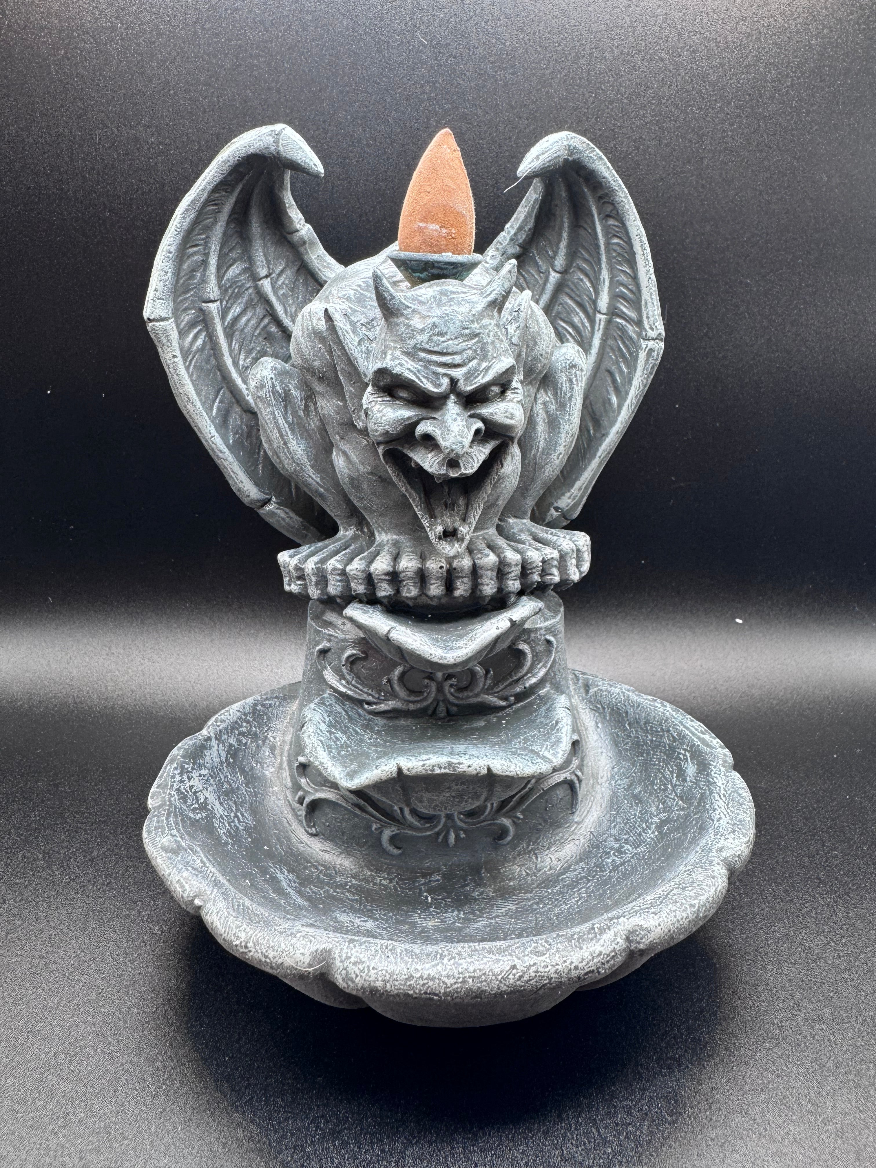 Grotesque Smoke Backflow Incense Burner 17.8cm, Grey