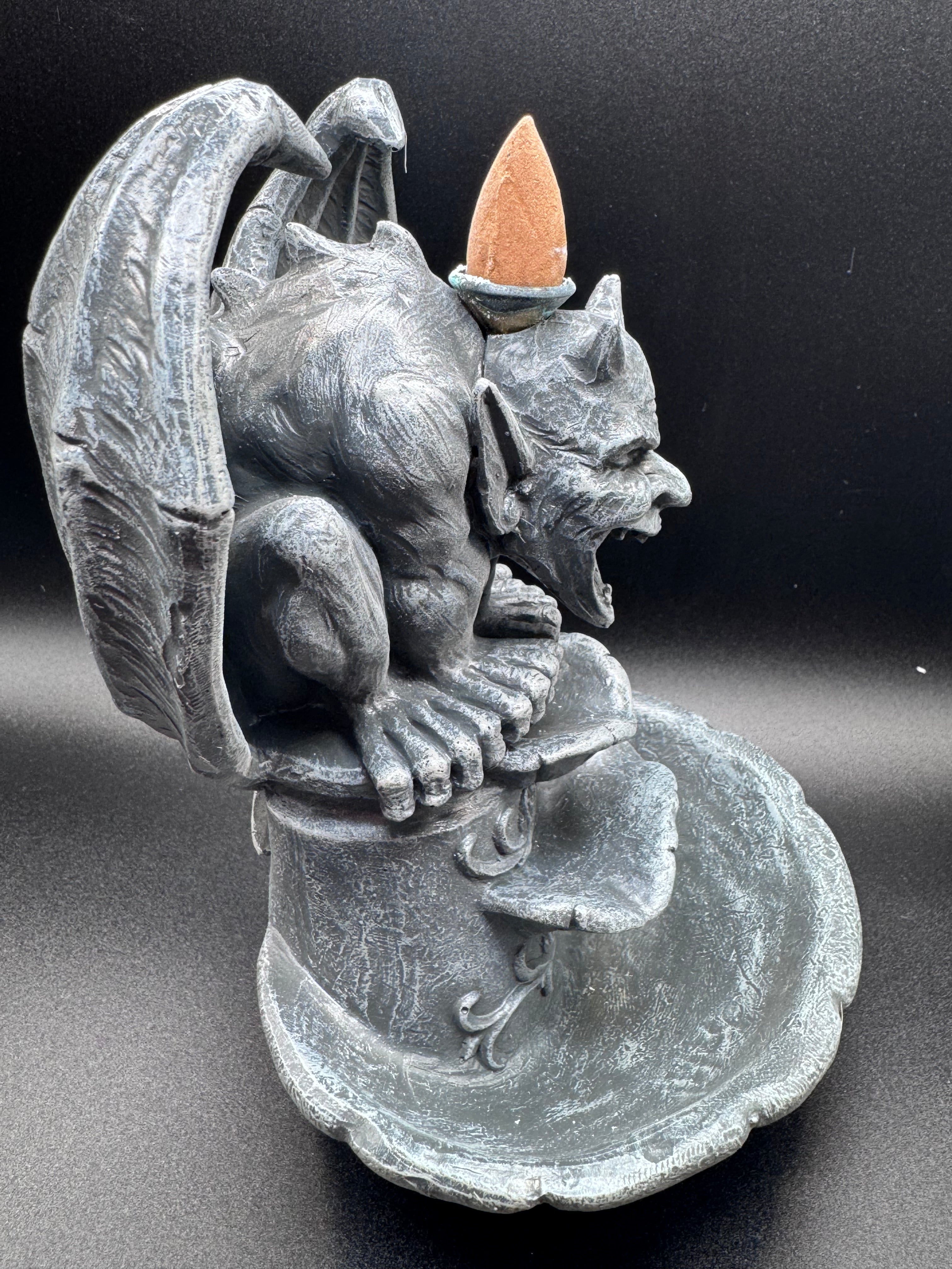 Grotesque Smoke Backflow Incense Burner 17.8cm, Grey