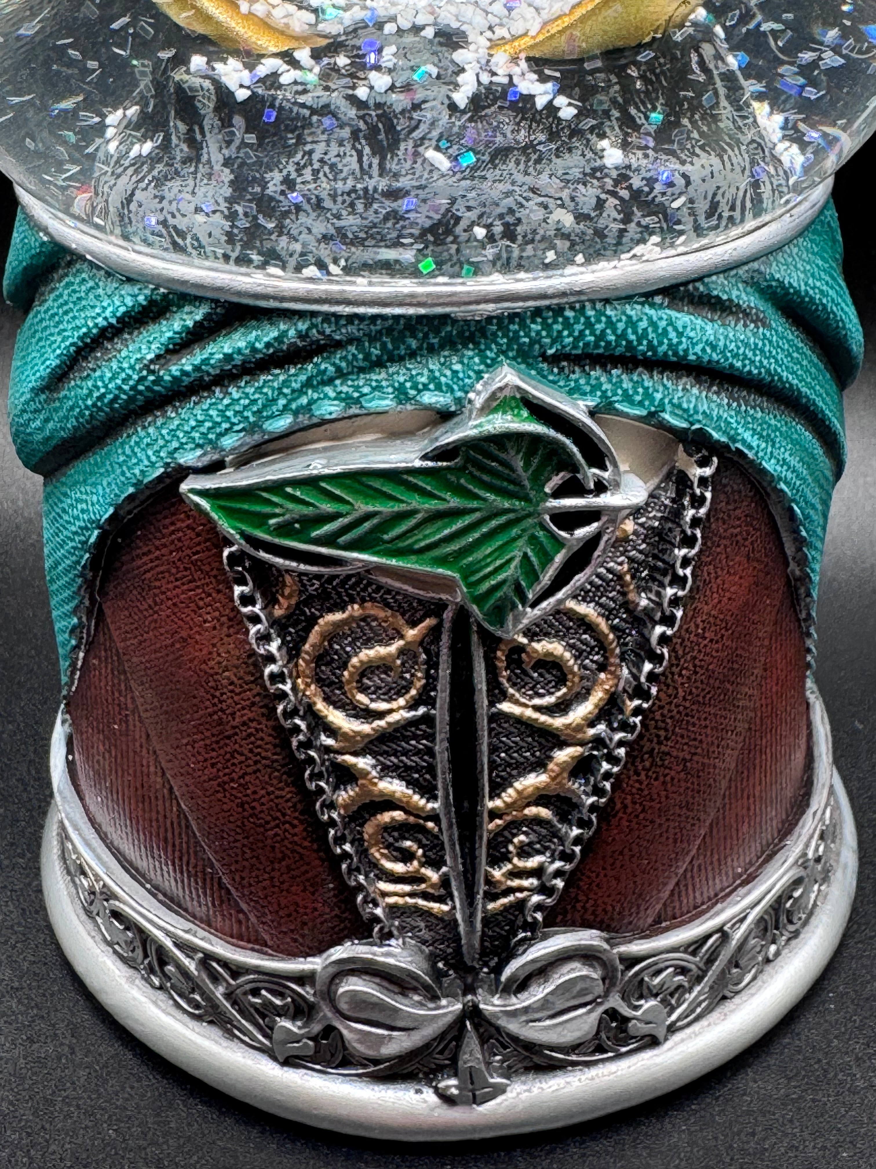 Lord of the Rings Frodo Snow Globe 17cm