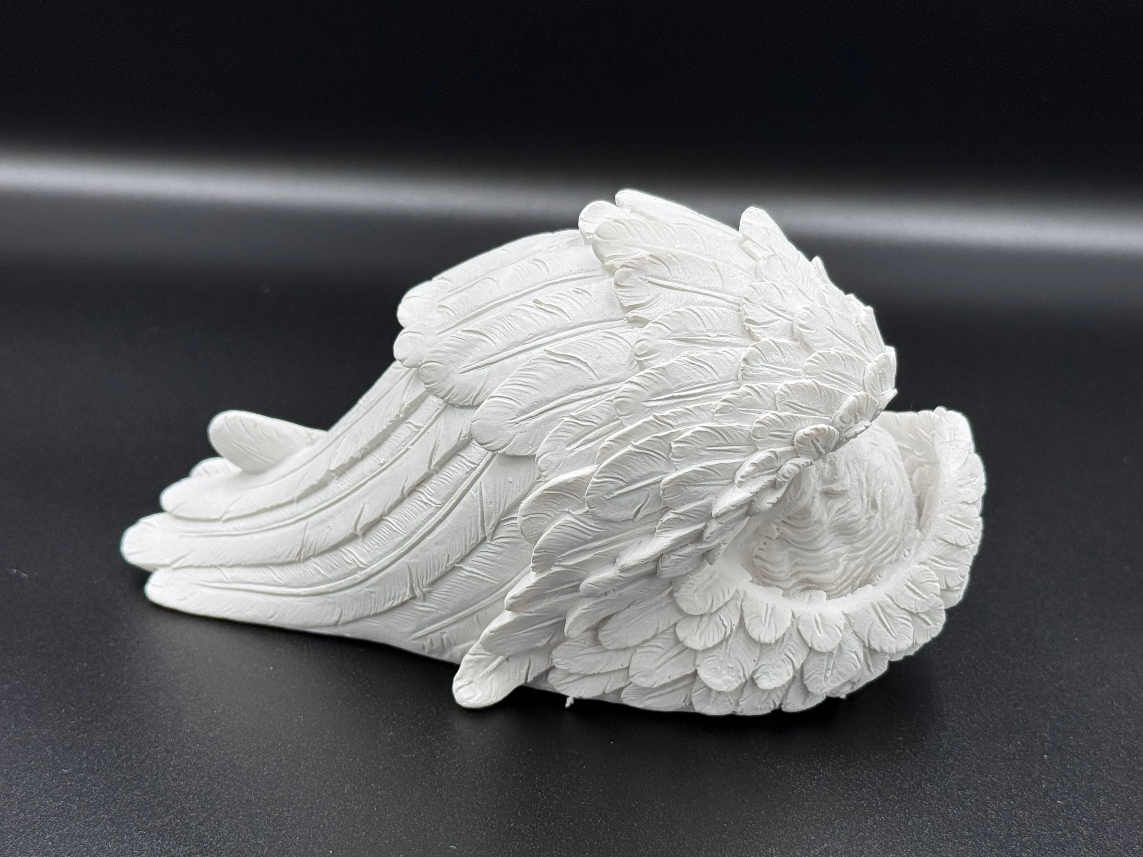 Sleeping Cherub Figurines 10cm