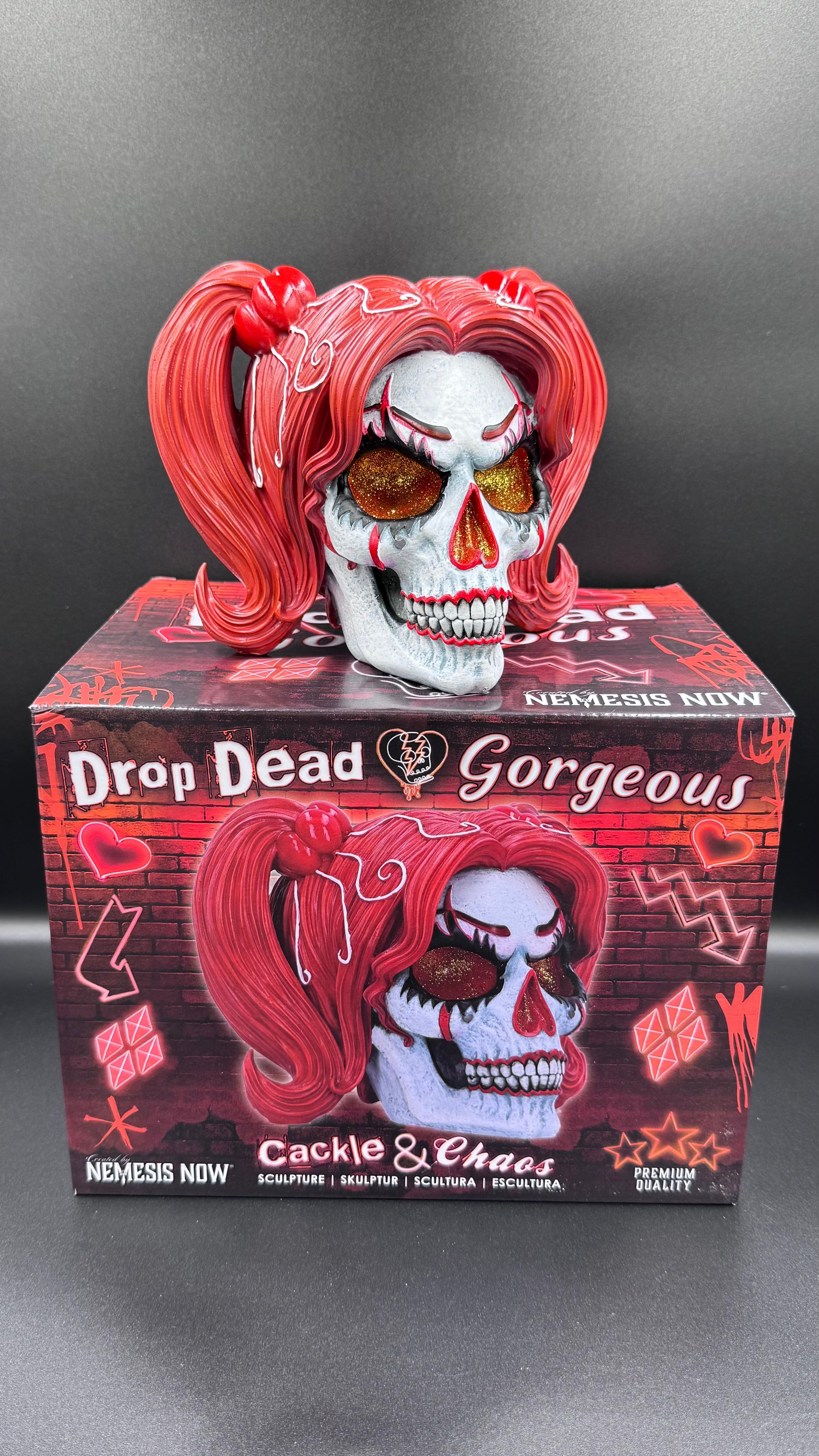 Drop Dead Gorgeous - Cackle and Chaos Clown Doll Skull