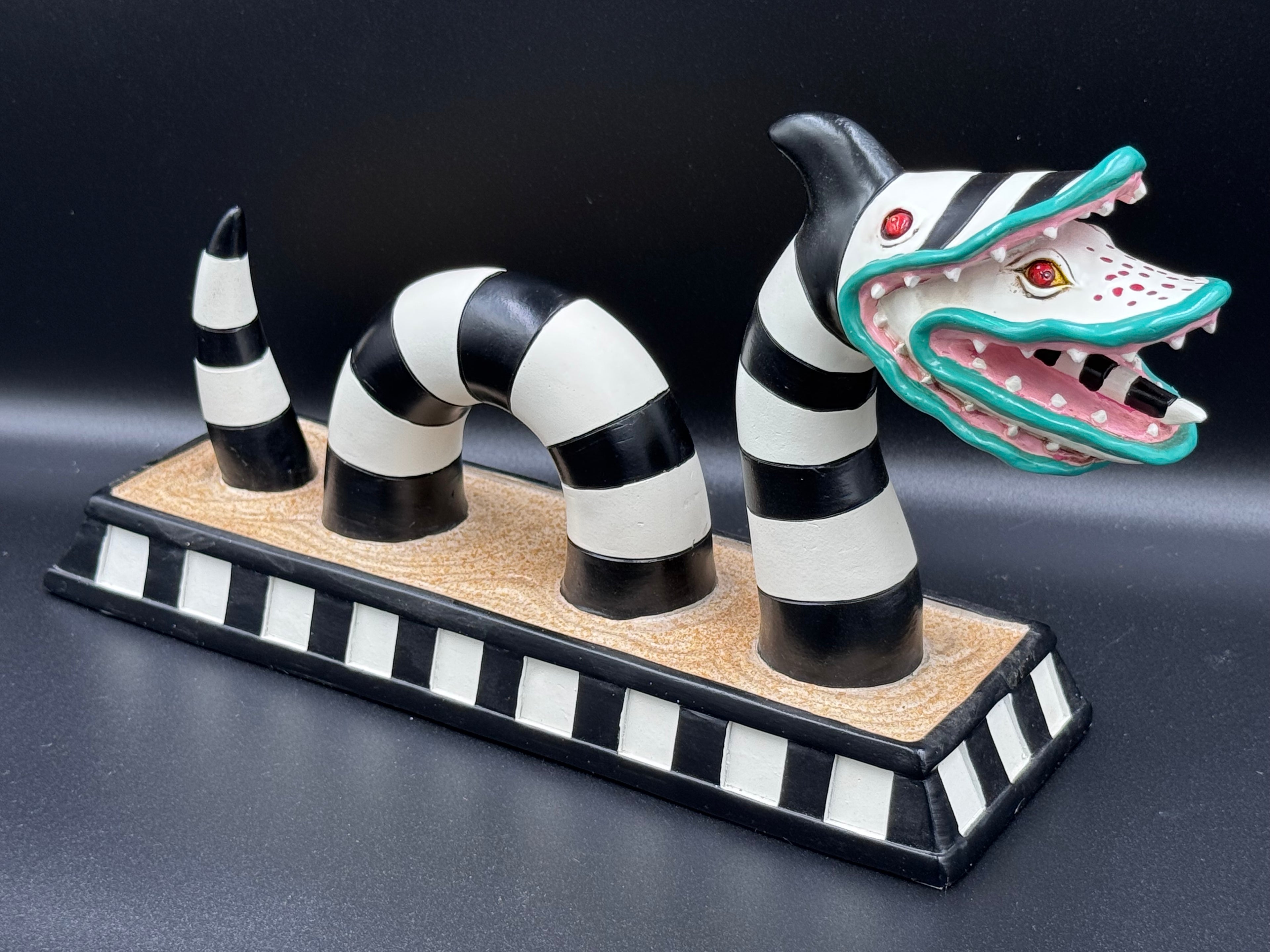Beetlejuice Sandworm Figurine 15cm