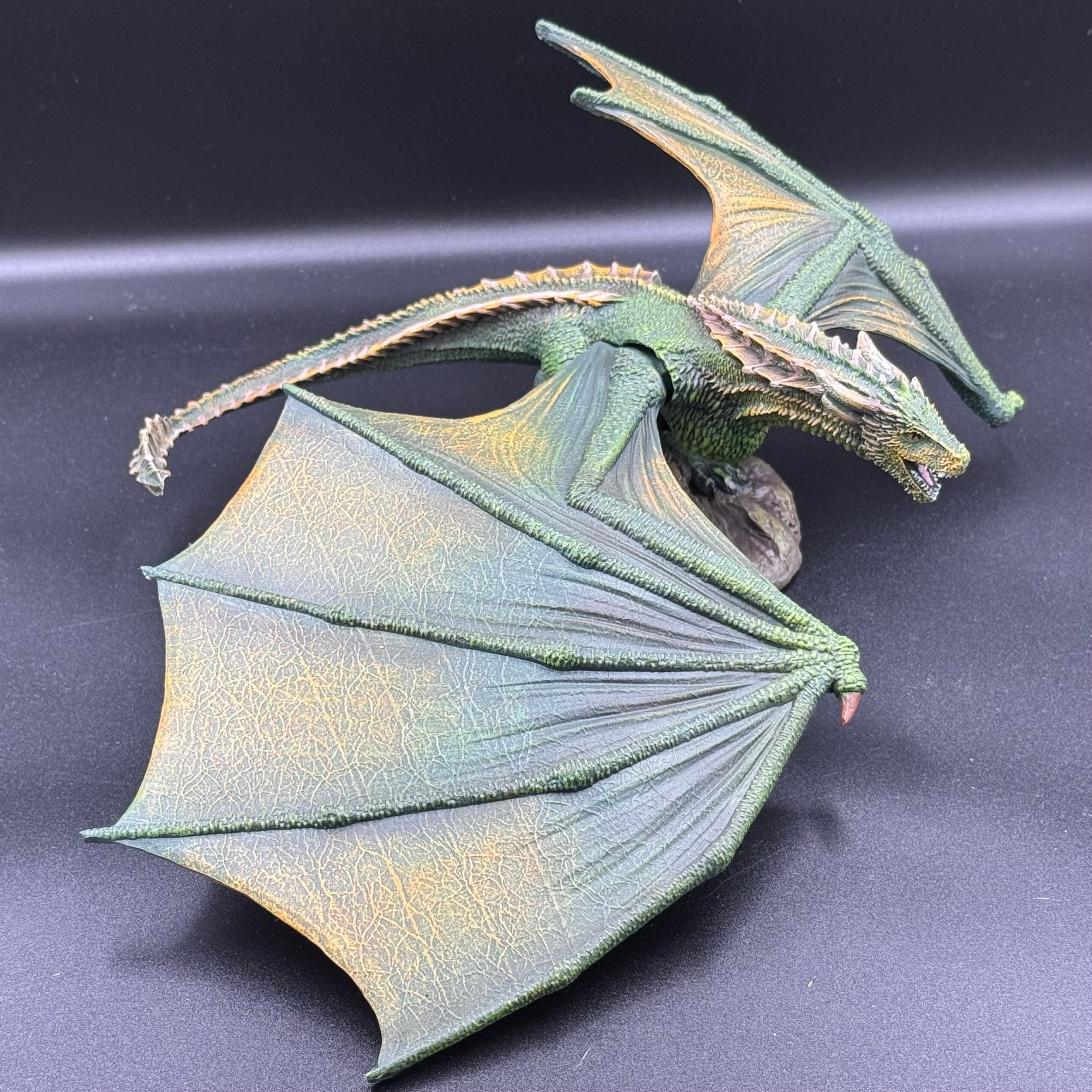 Game of Thrones Rhaegal Large Dragon Figurine