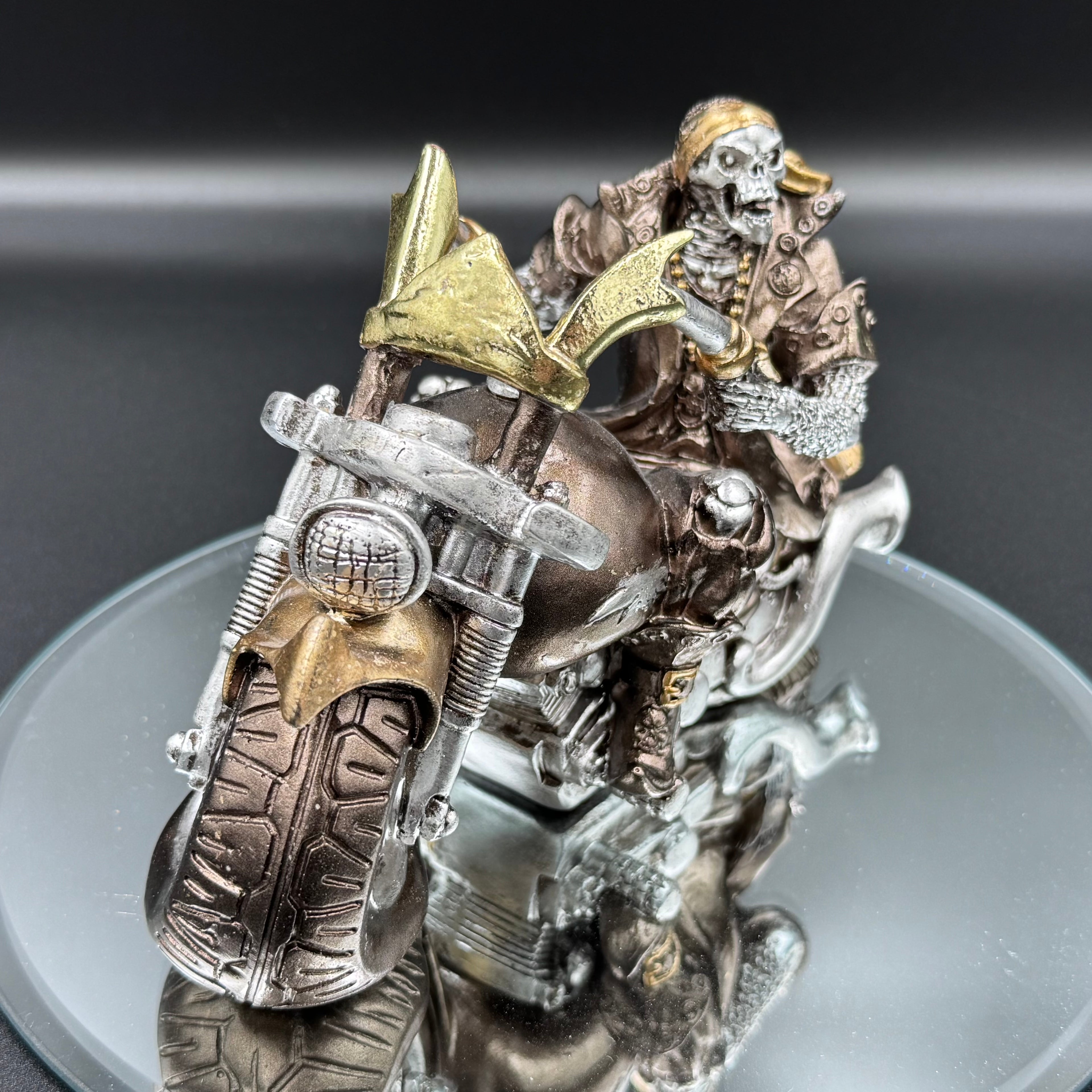 Skeleton Motorcycle Figurine - Full Throttle 17cm