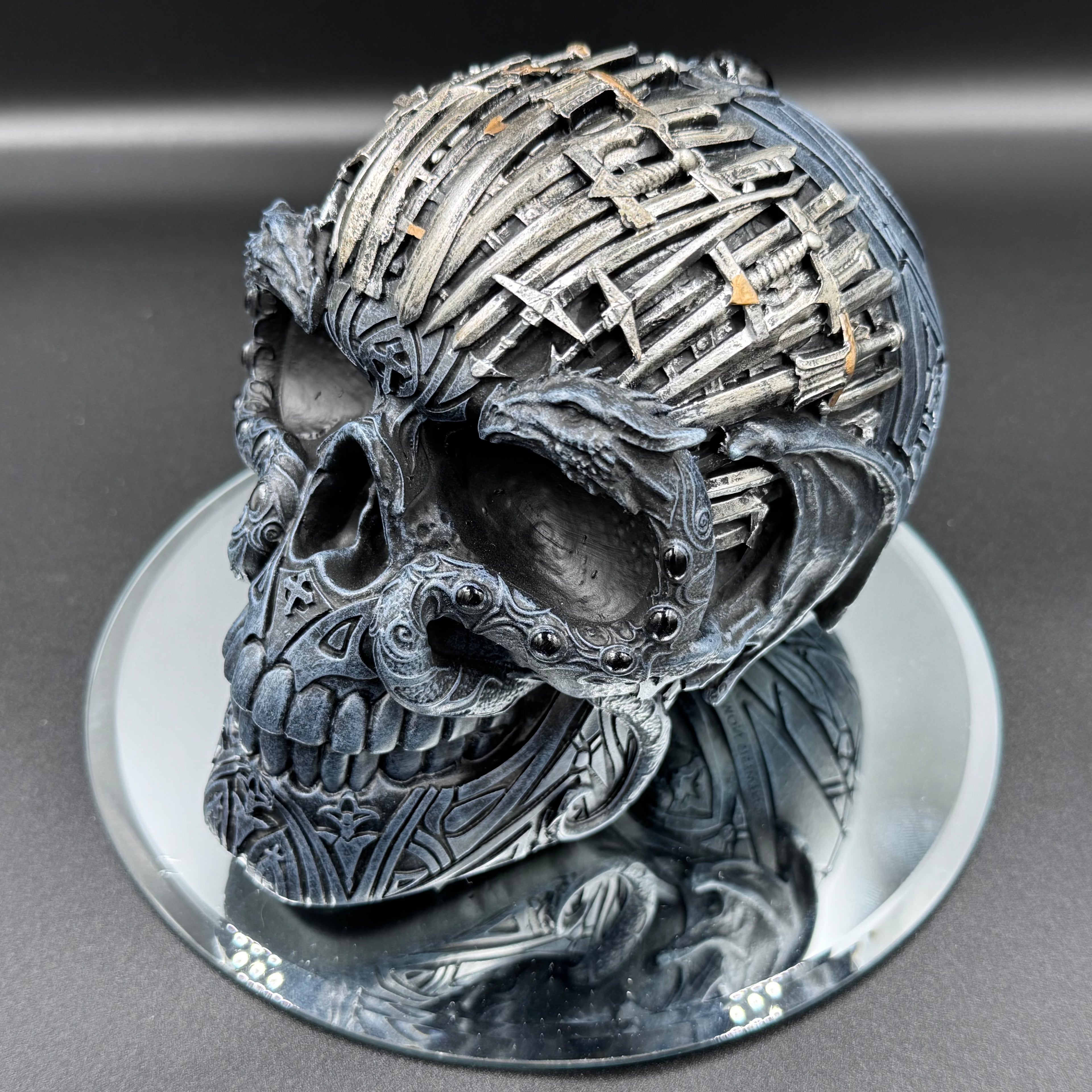 Sword Skull 18.5cm Figurine, Resin, Black