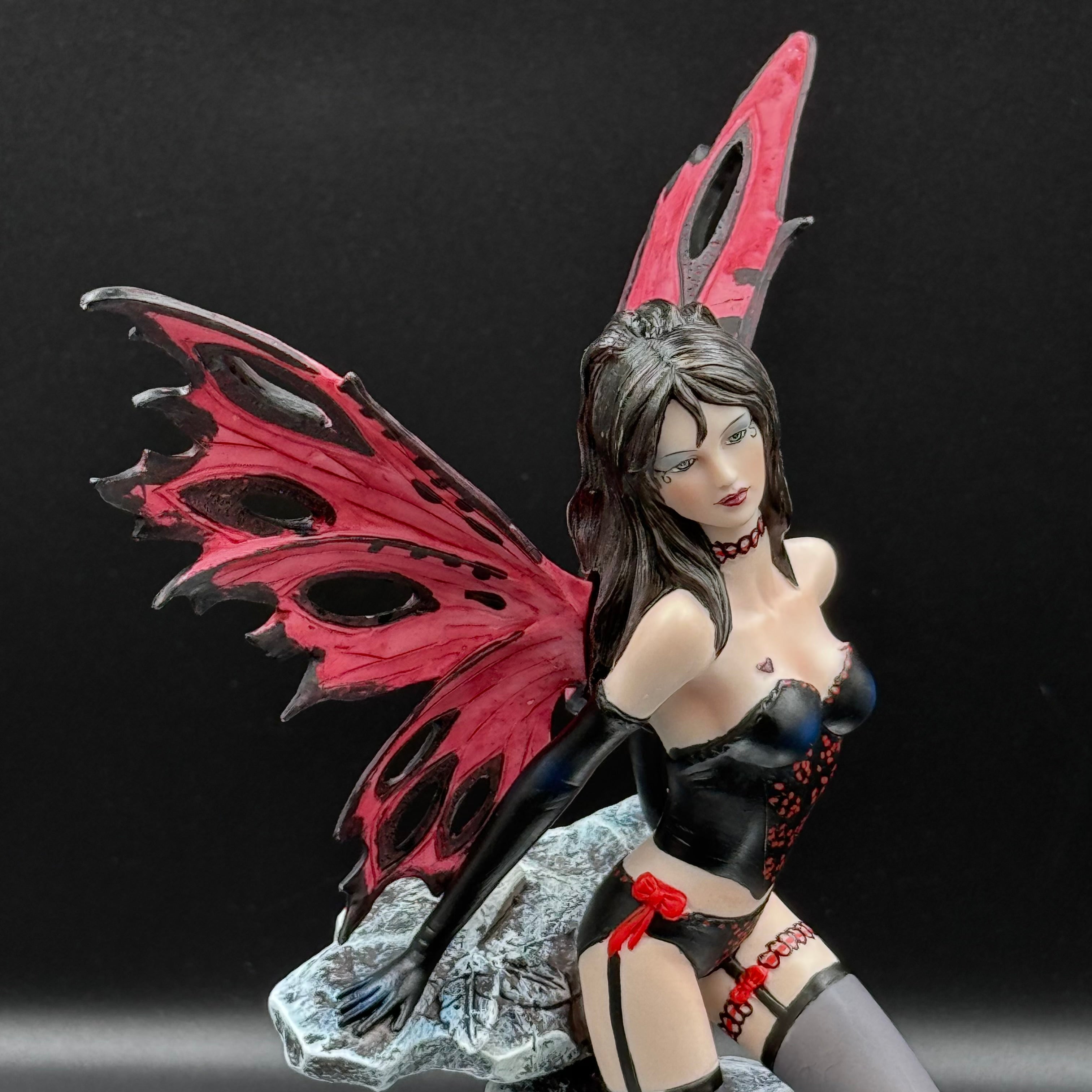 Small Scarlet 28.5cm Seductive Dark Fairy Figurine