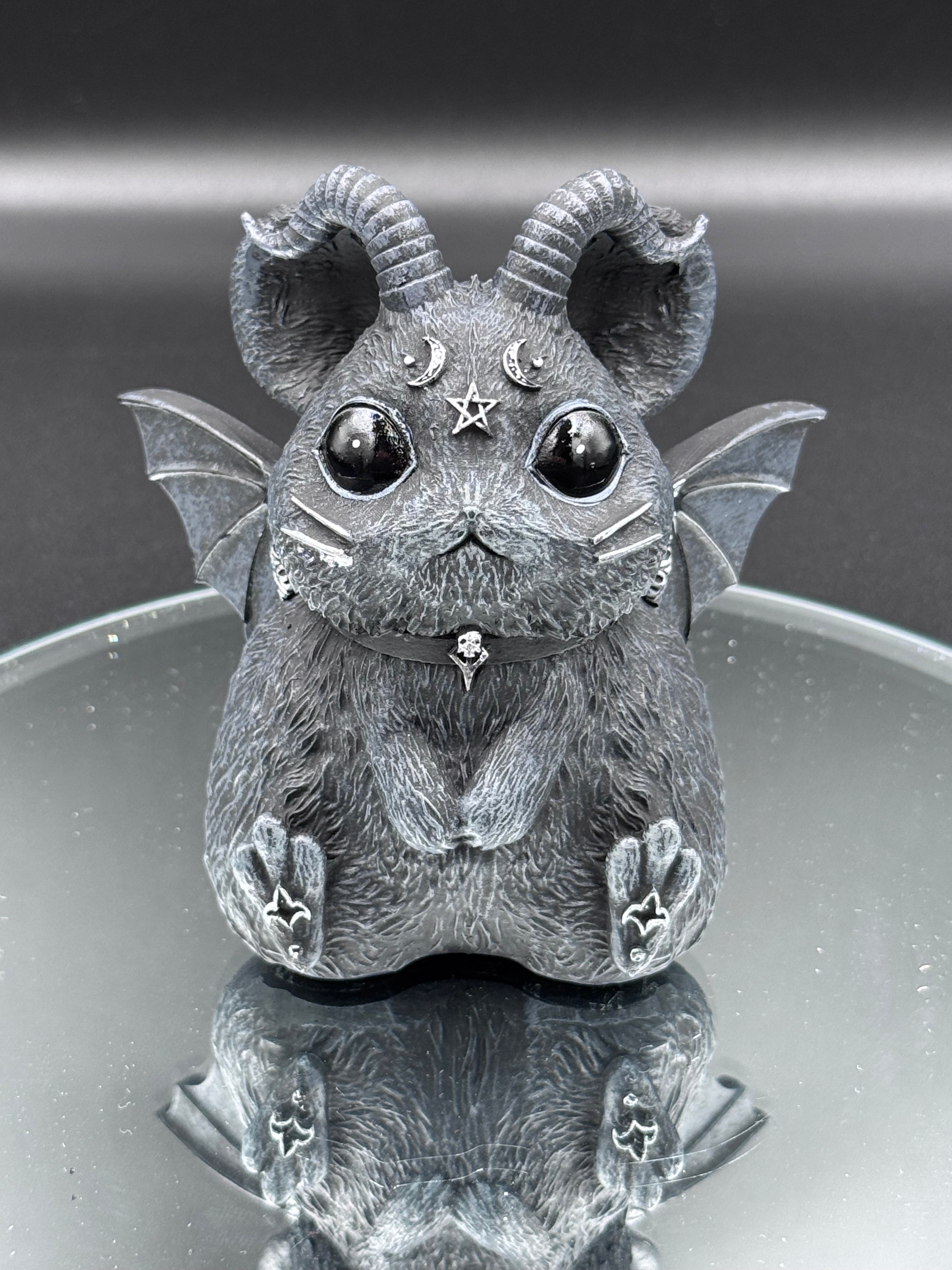 Marchillias Collectible Chinchilla Cult Cuties™ Figurine