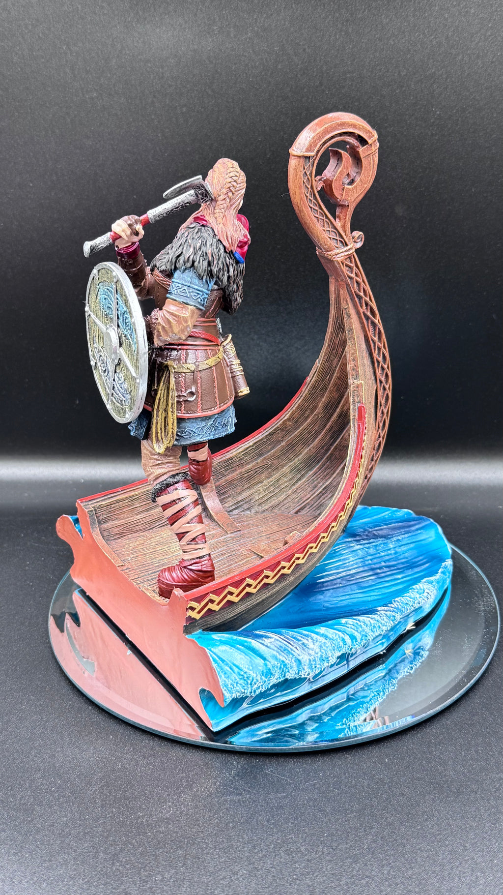 Officially Licensed Assassin's Creed® Valhalla Bookends 31cm
