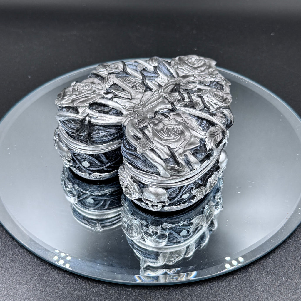 Gothic Caged Heart Box 10.5cm