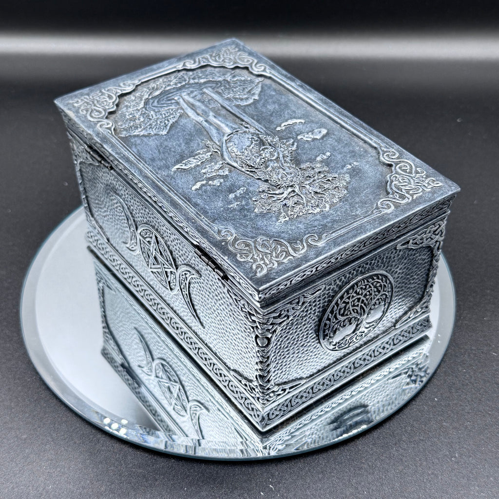 Mother Earth Box 15.5cm