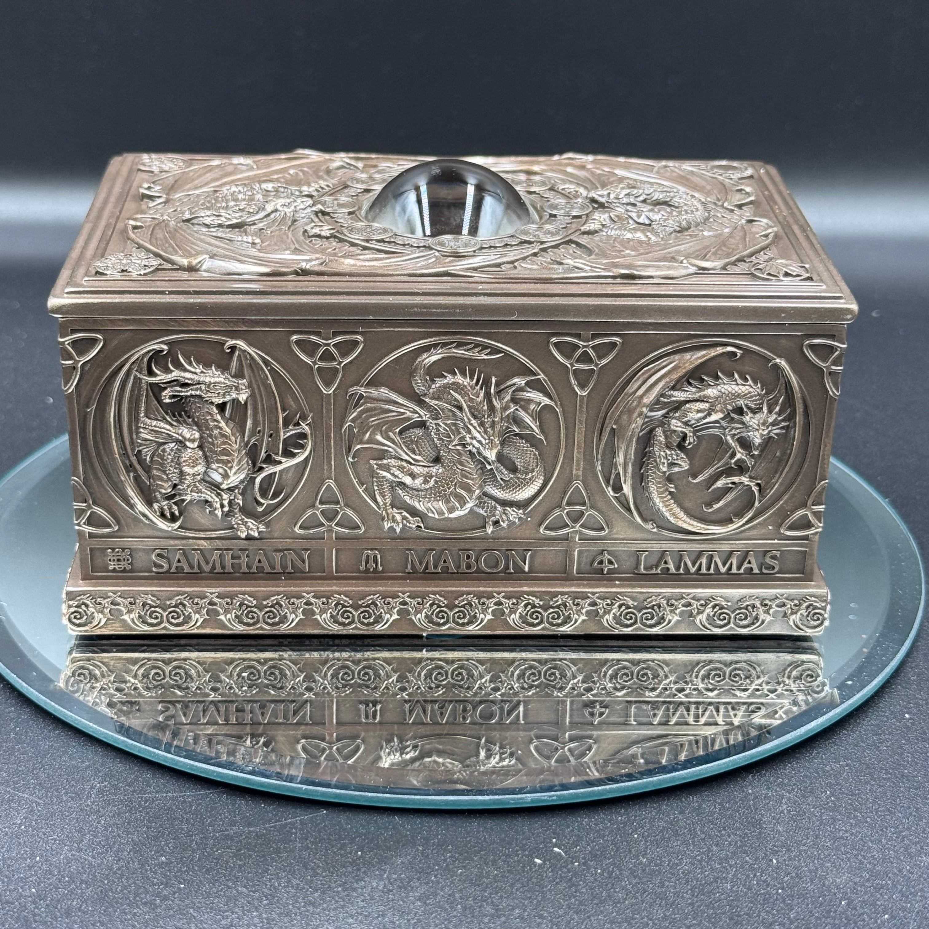 Anne Stokes Dragons of the Sabbats Tarot Box Bronze