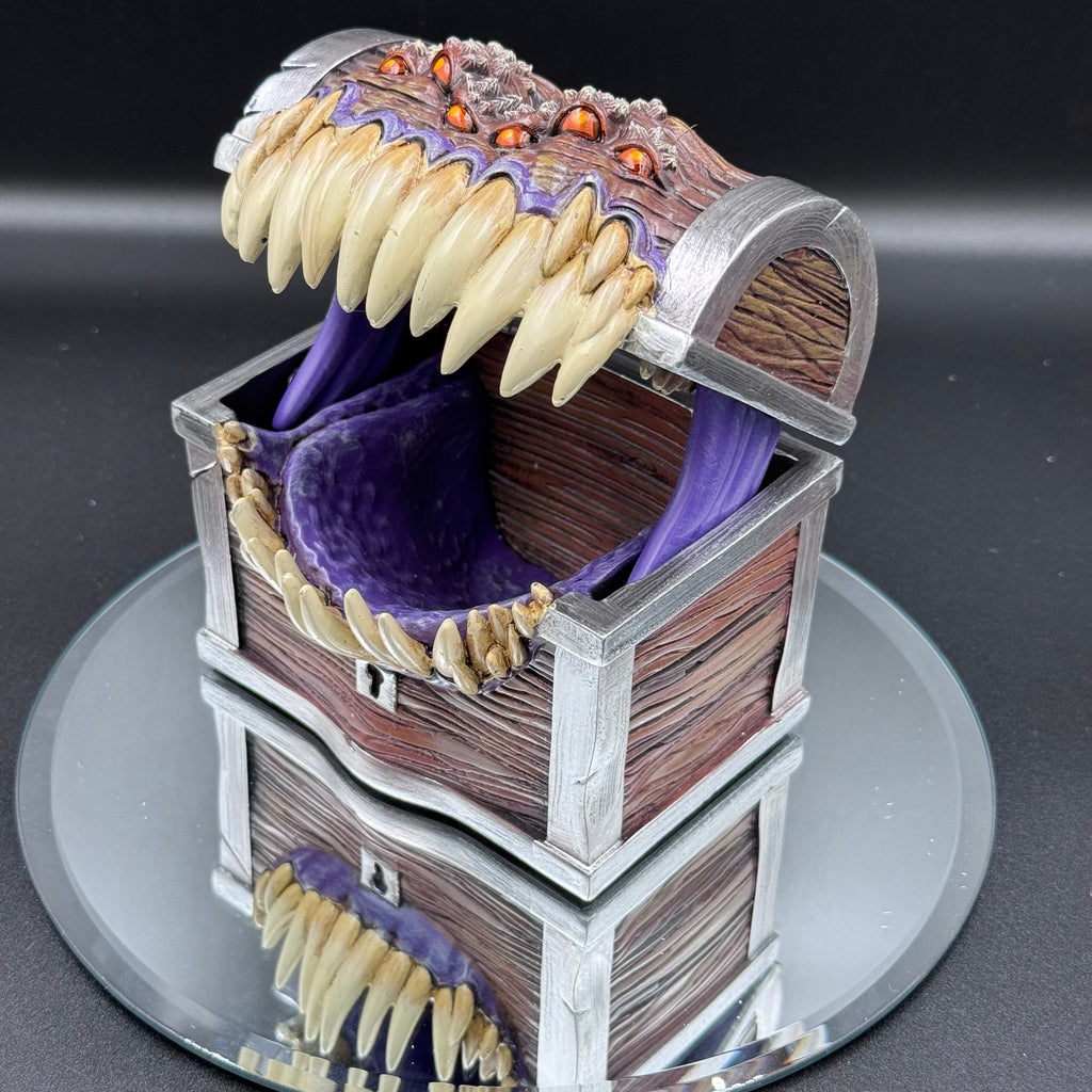 Officially Licensed Dungeons & Dragons Mimic Dice Storage Box