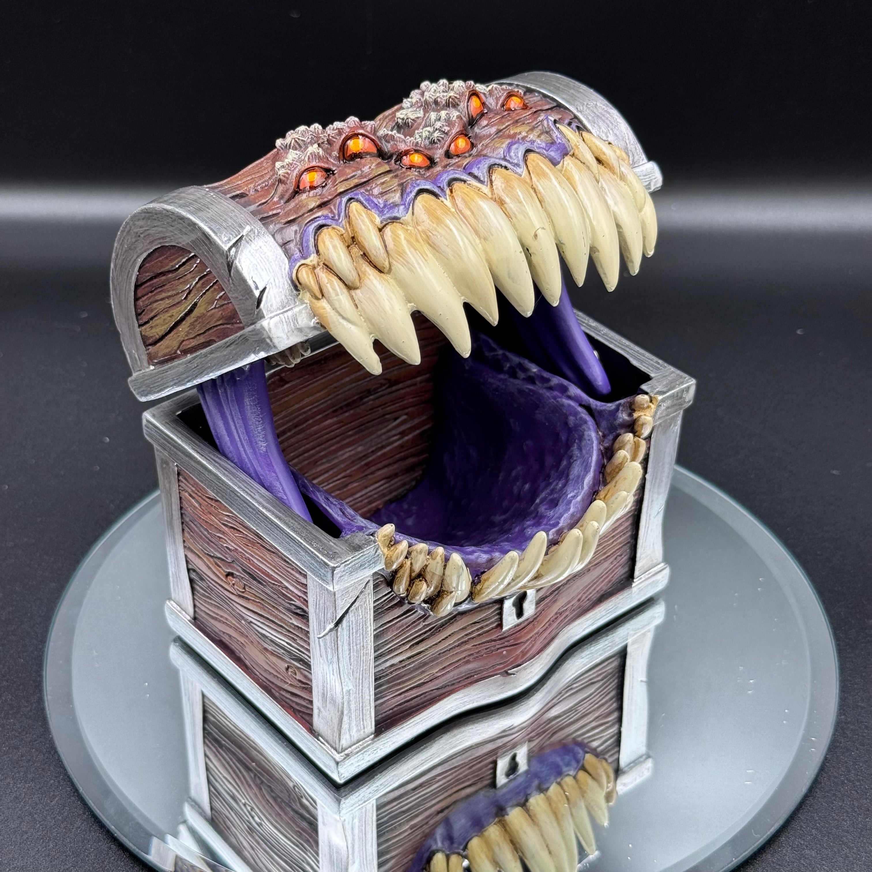 Officially Licensed Dungeons & Dragons Mimic Dice Storage Box