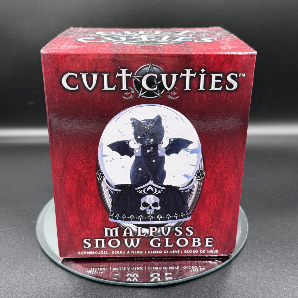 Cult Cuties Malpuss Snow Globe 13cm