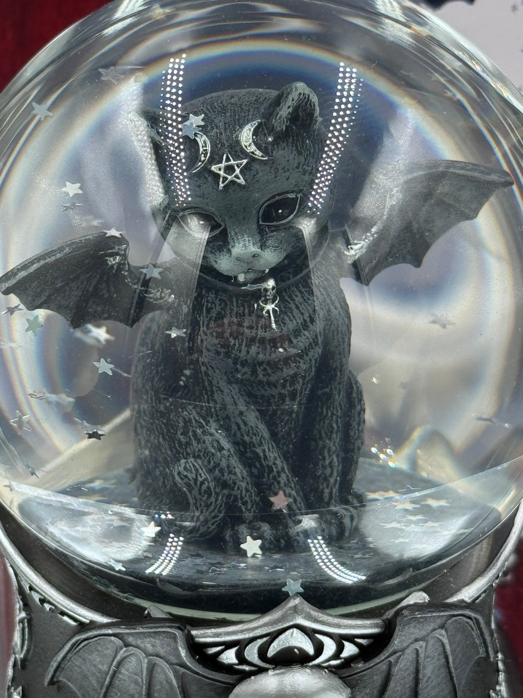 Cult Cuties Malpuss Snow Globe 13cm