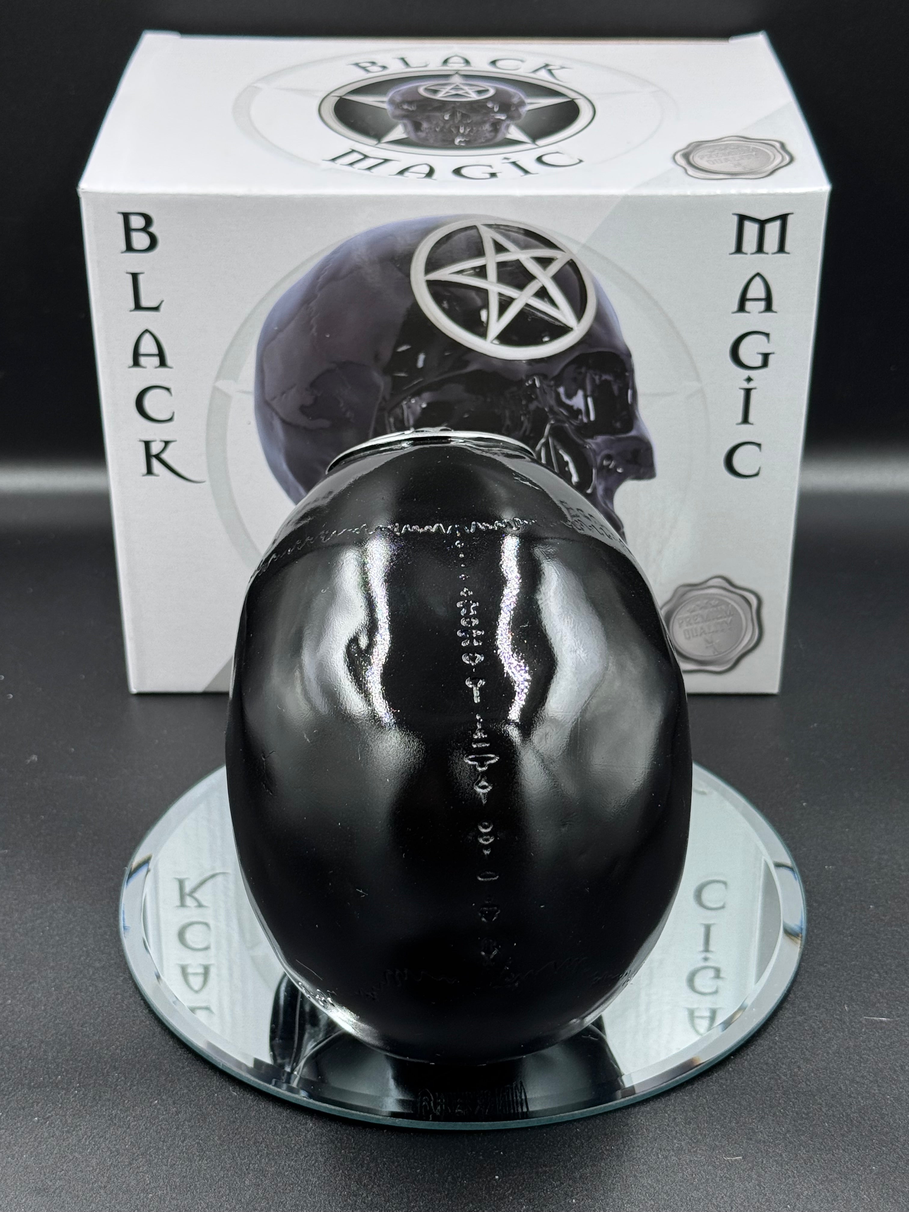 Black Magic Skull 19.5cm