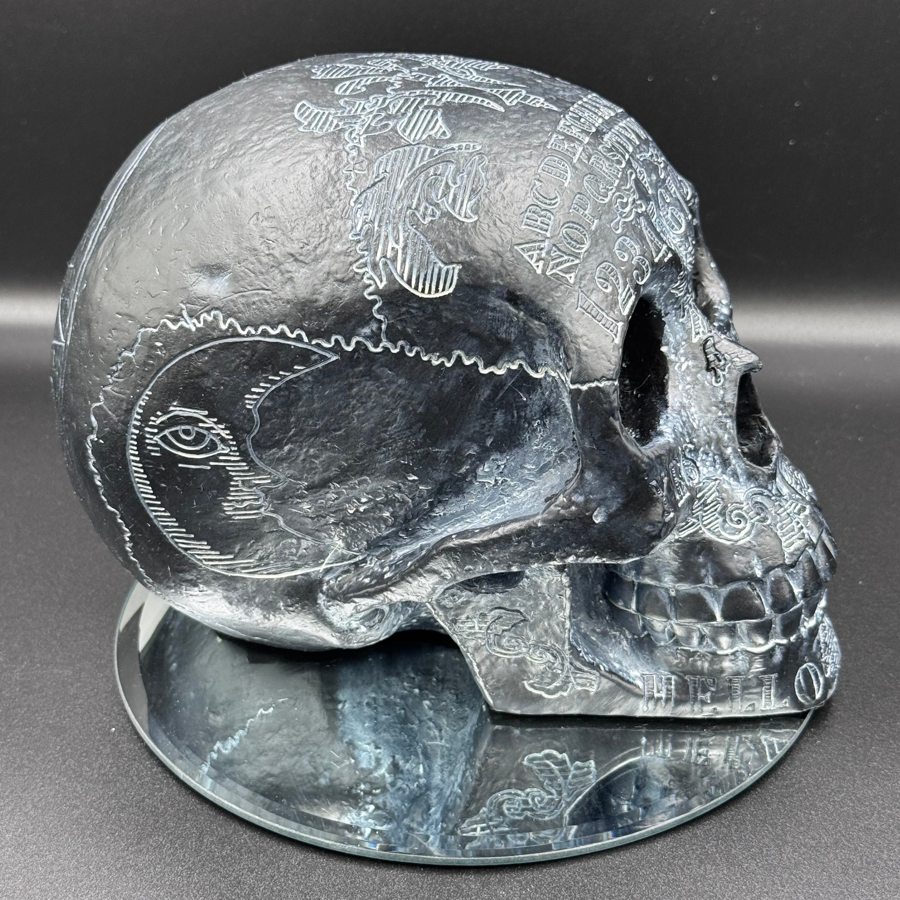 Dark Spirits 20cm, Black