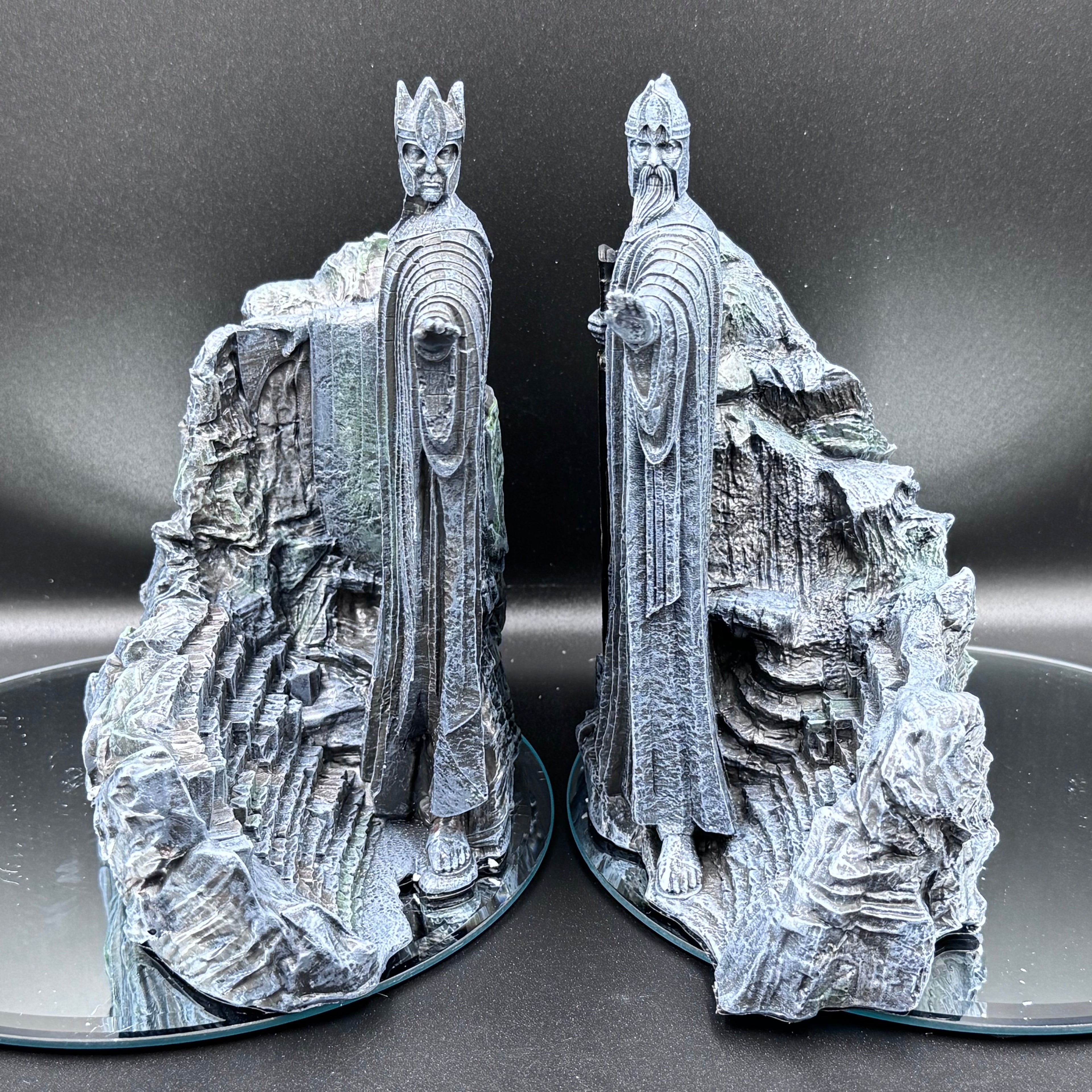 Lord of the Rings Gates of Argonath Bookends 19cm