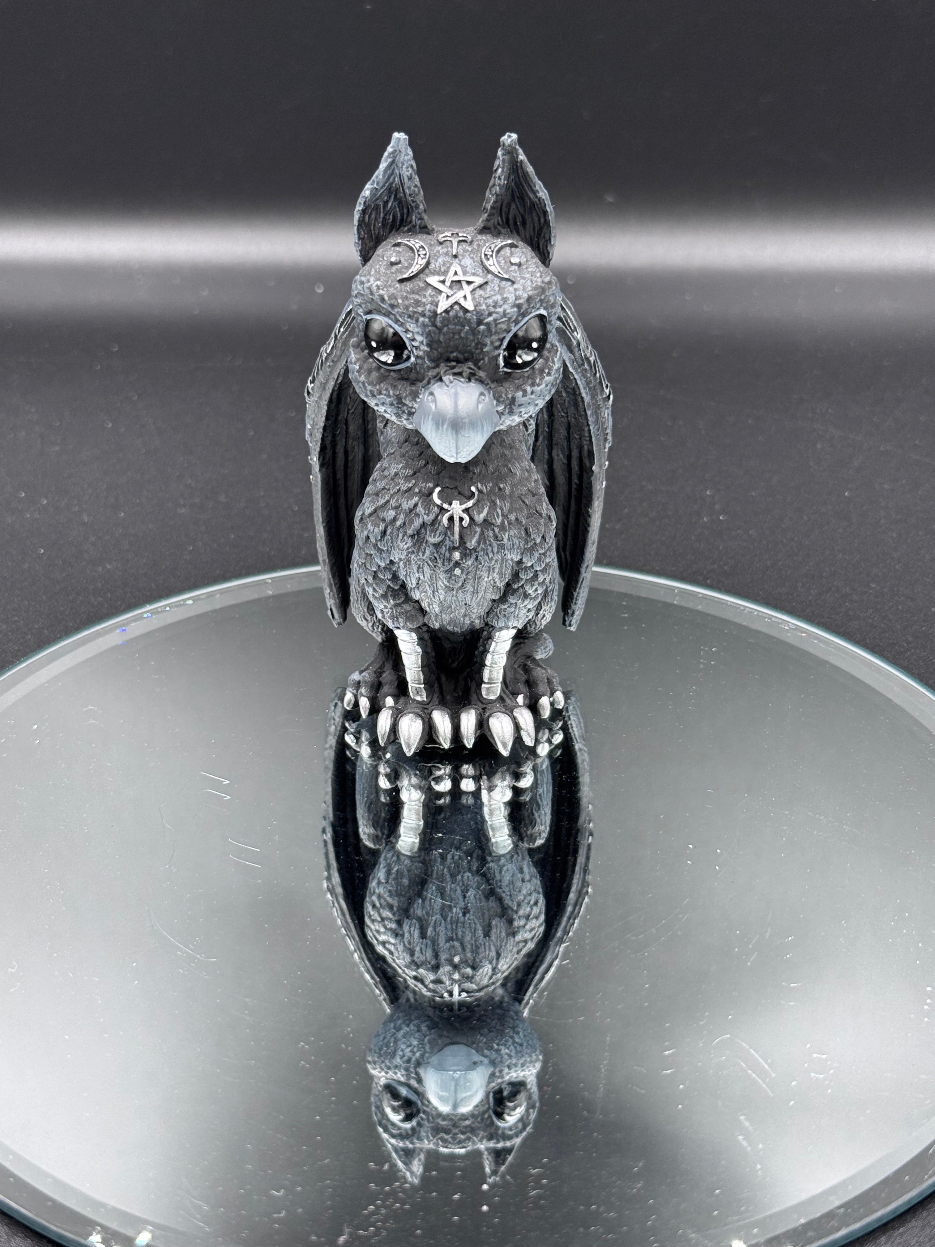 Griffael Occult Griffin Figurine 10.7cm