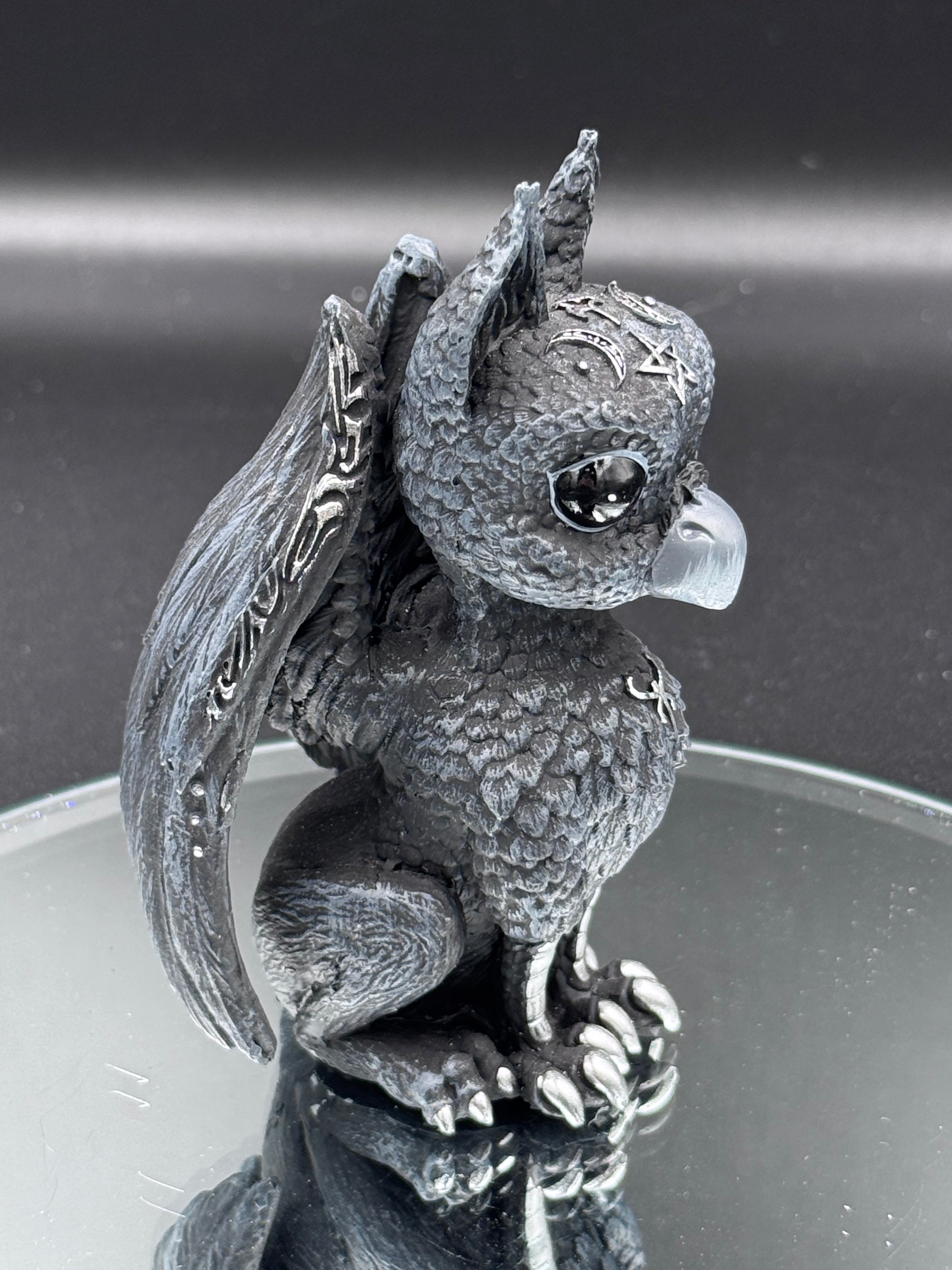 Griffael Occult Griffin Figurine 10.7cm