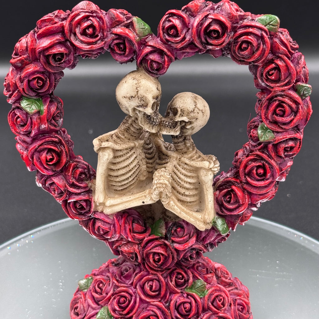 To Have and To Hold Skeleton Lovers Ornament 13cm