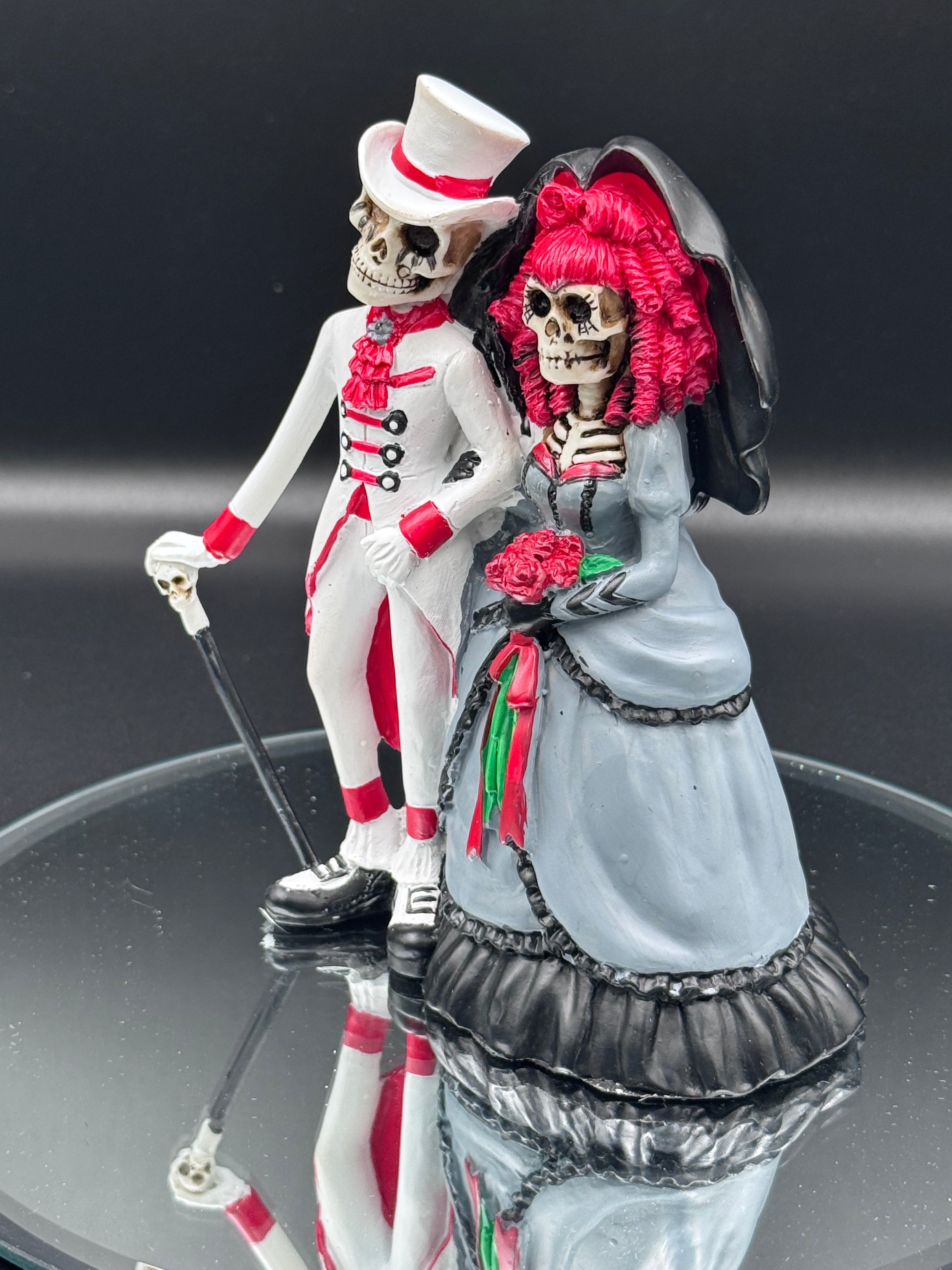 Forever By Your Side Figurine Skeleton Wedding Bride Groom Valentine