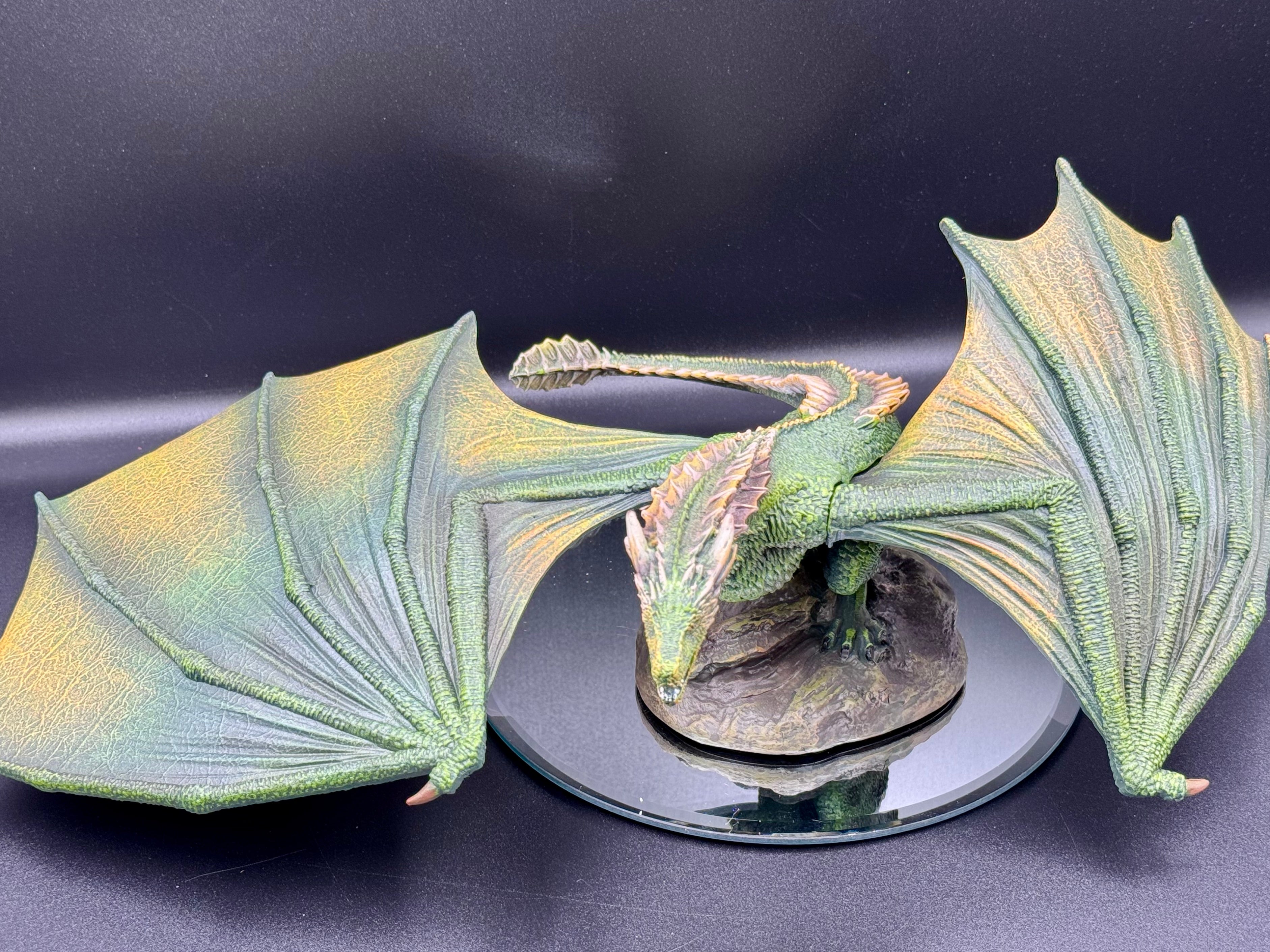 Game of Thrones Rhaegal Large Dragon Figurine