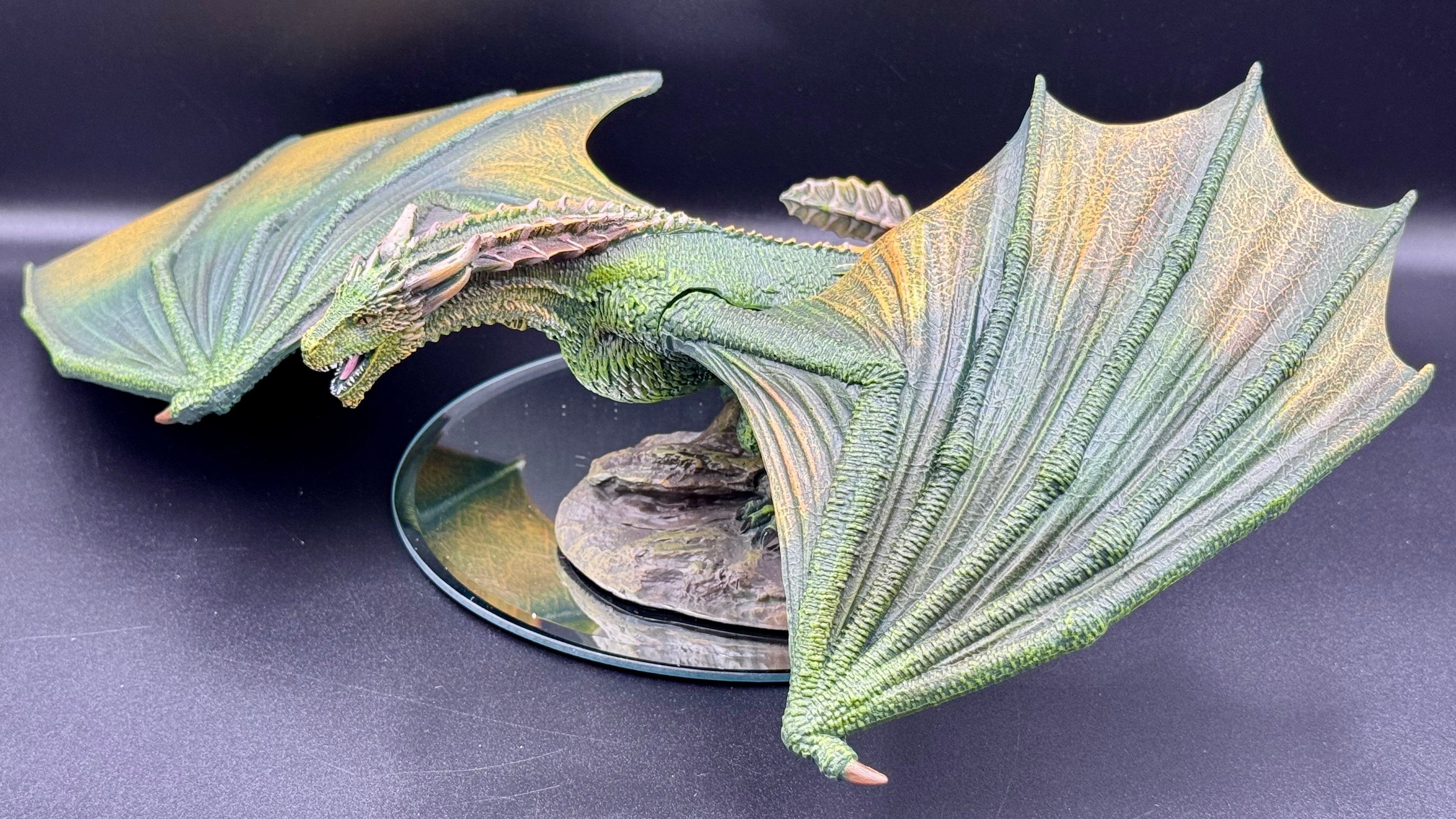 Game of Thrones Rhaegal Large Dragon Figurine