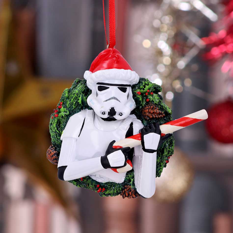 Stormtrooper Wreath Christmas Hanging Ornament | Nemesis Now