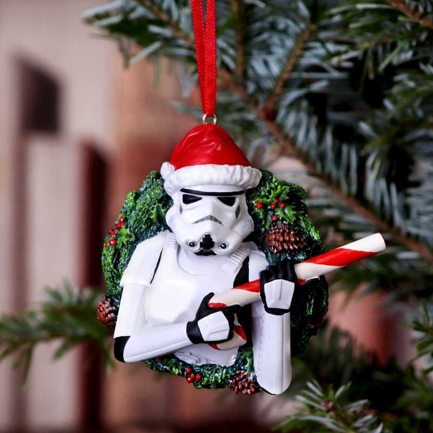 Stormtrooper Wreath Christmas Hanging Ornament | Nemesis Now