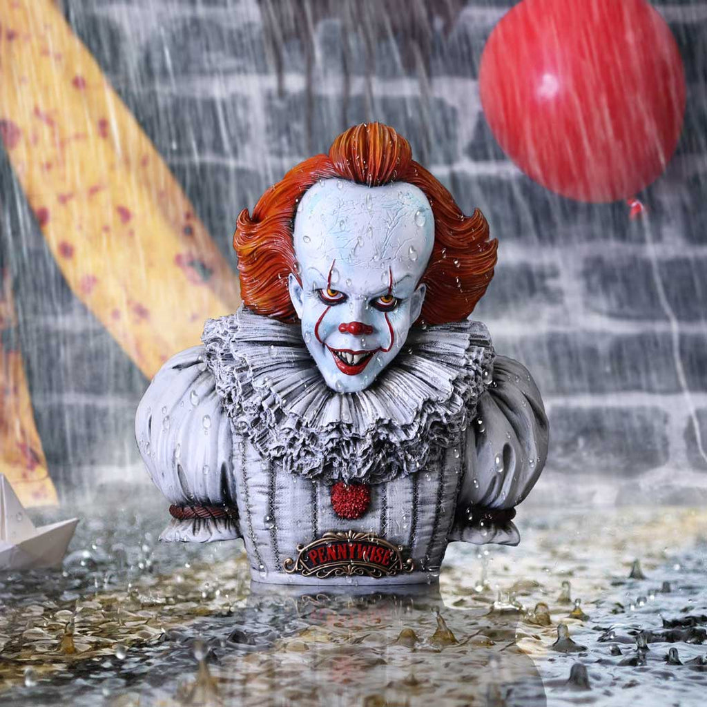 IT Pennywise Resin Bust, 30cm
