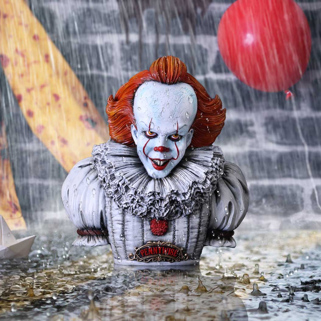 IT Pennywise Resin Bust, 30cm