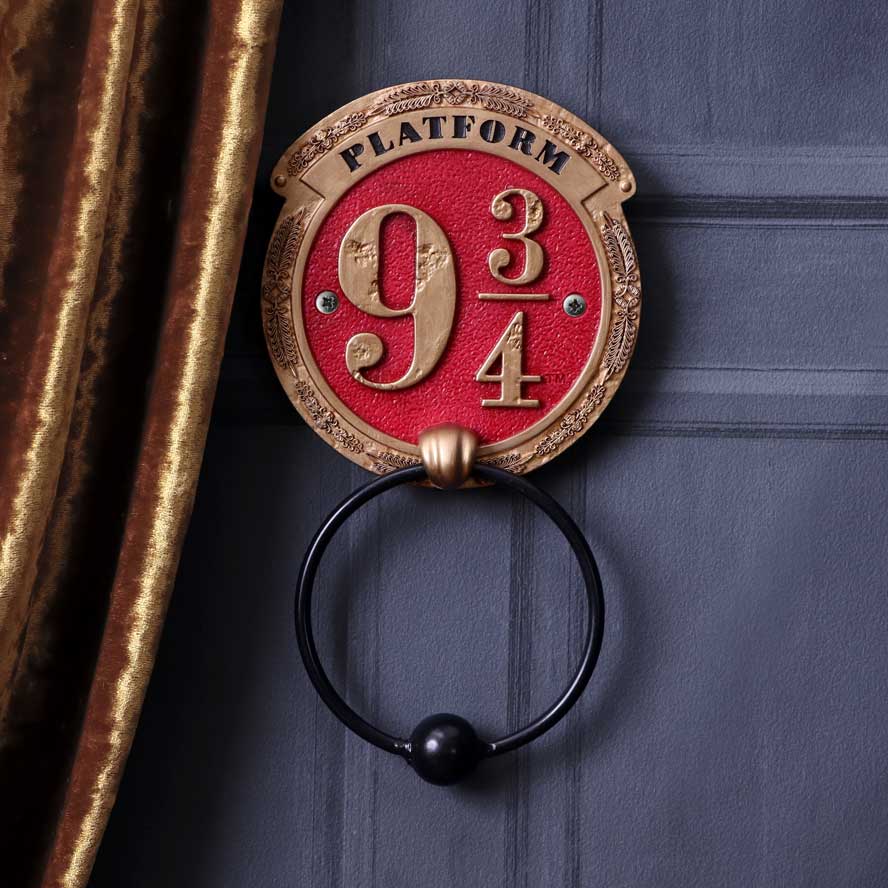 Harry Potter Platform 9 3/4 Door Knocker 21.5cm – Officially Licensed Red Resin Plaque